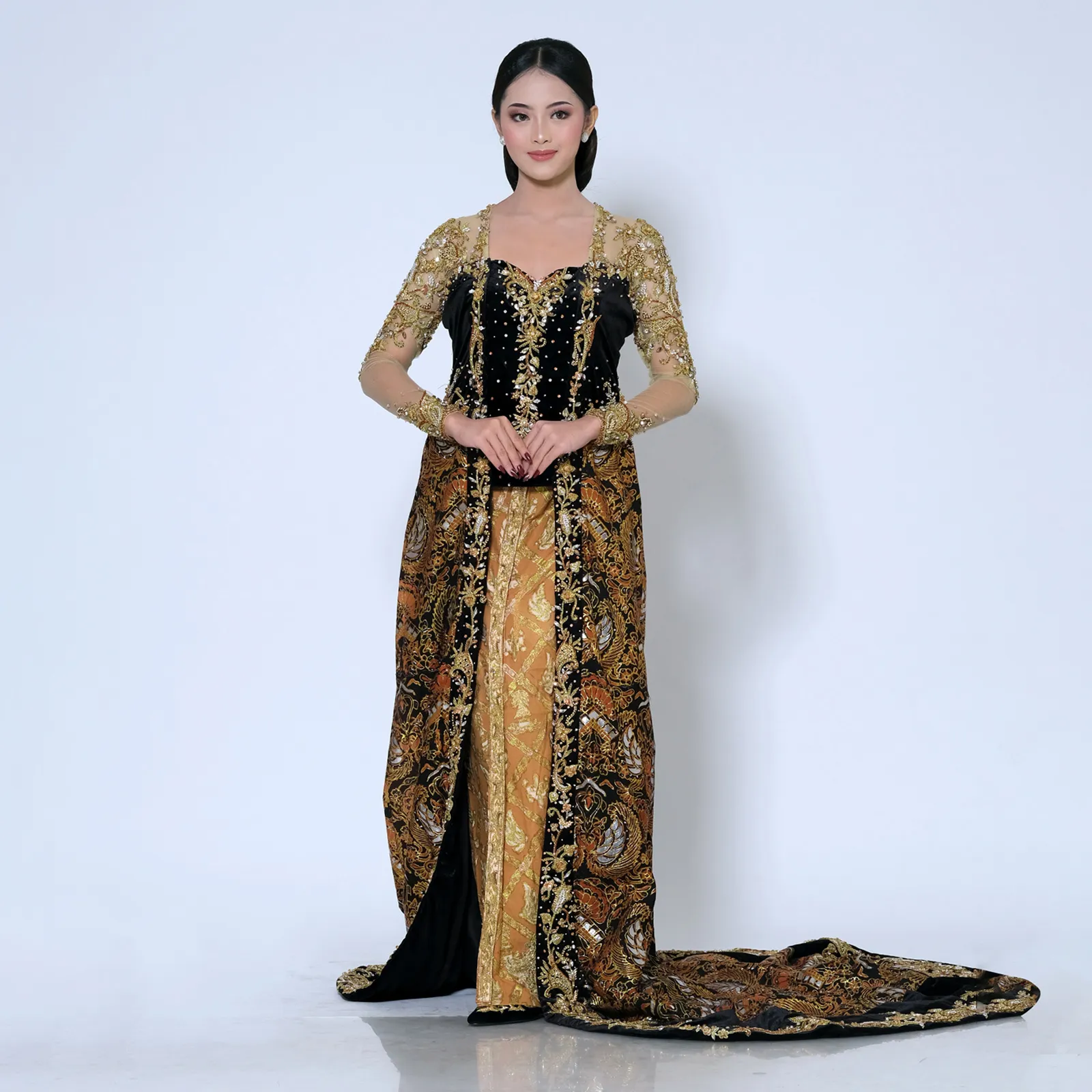 (KE-139) Kebaya Pengantin Bludru Batik (New)