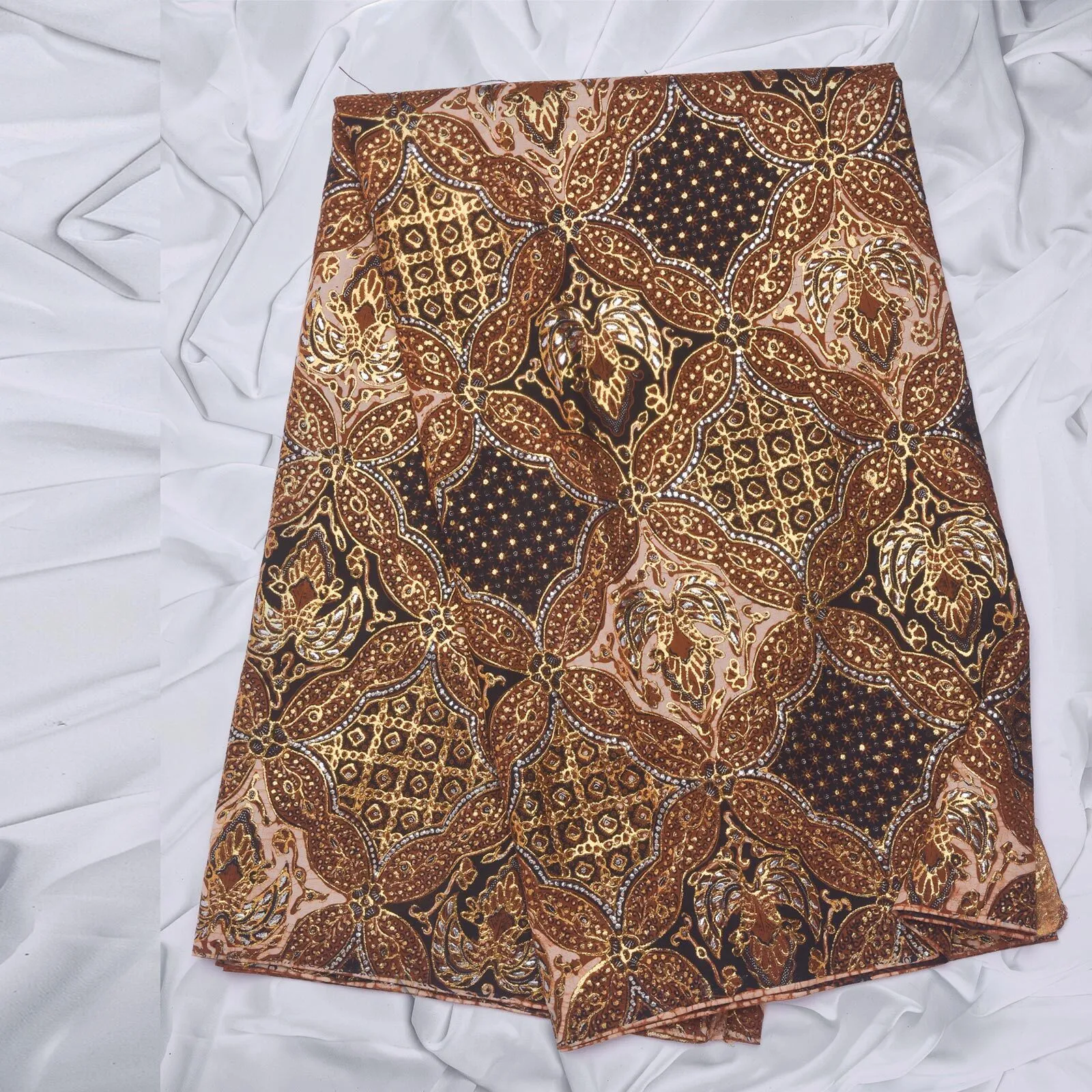 (KAM-127) Kain Pengantin Sunda/Solo/Jogja Purbonegoro