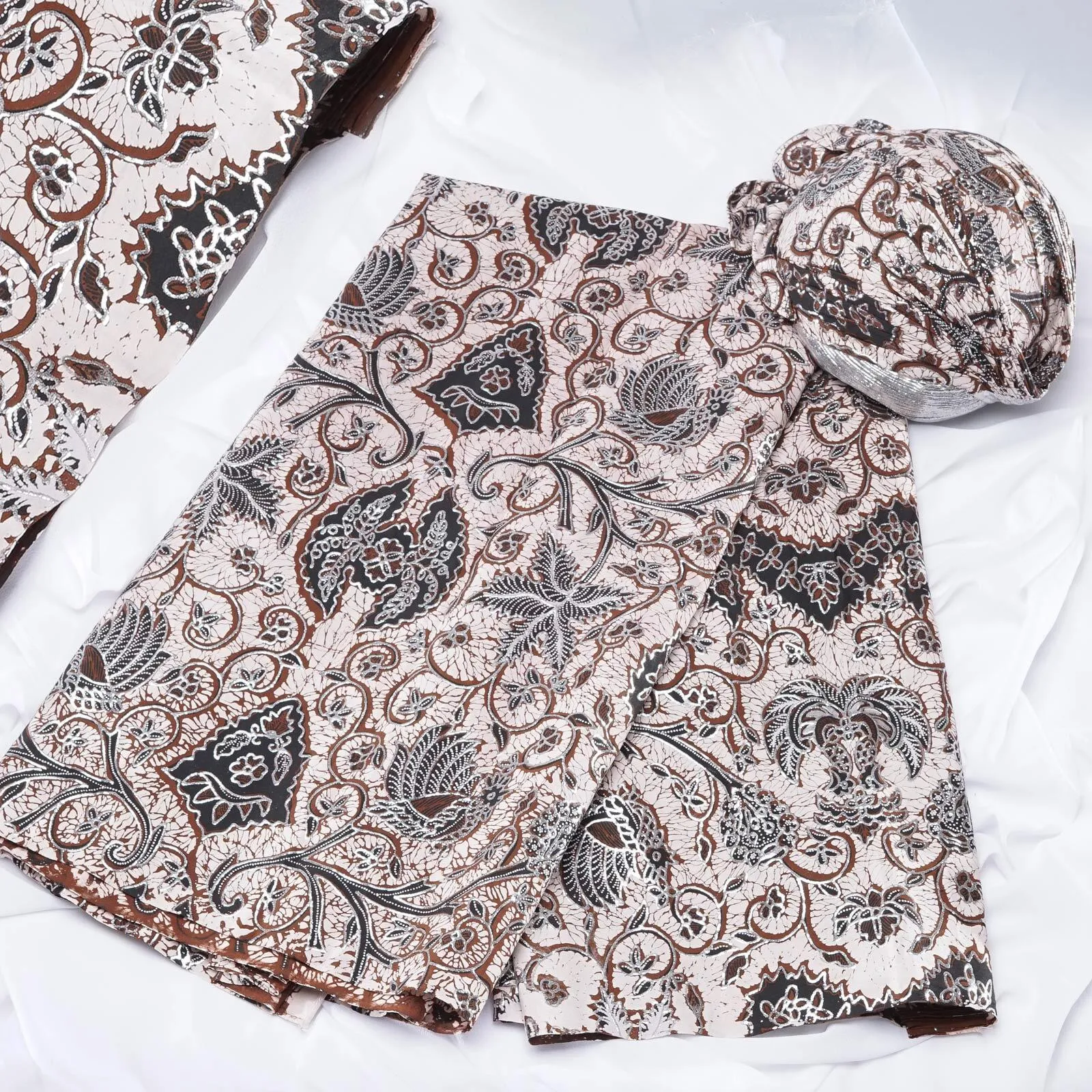 (KOT-100) Kain Jogja Wahyu Temurun Coklat Silver