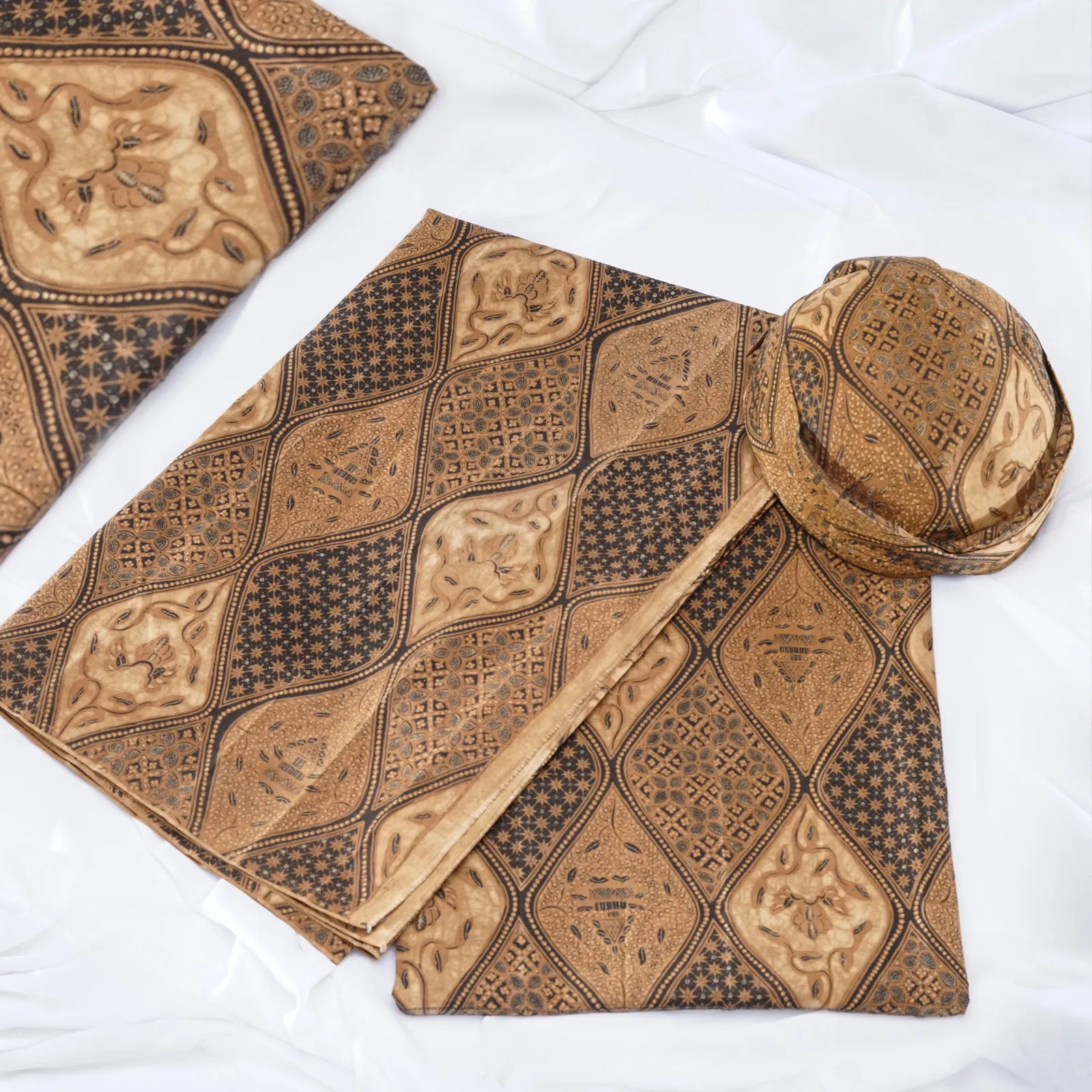 (KOT-091) Kain Sunda/Solo Truntum Kombinasi