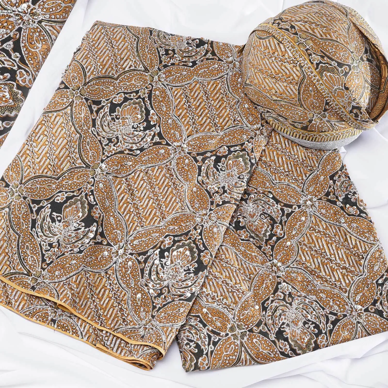 (KAM-061) Kain Pengantin Sunda/Solo Prabu Anom Silver