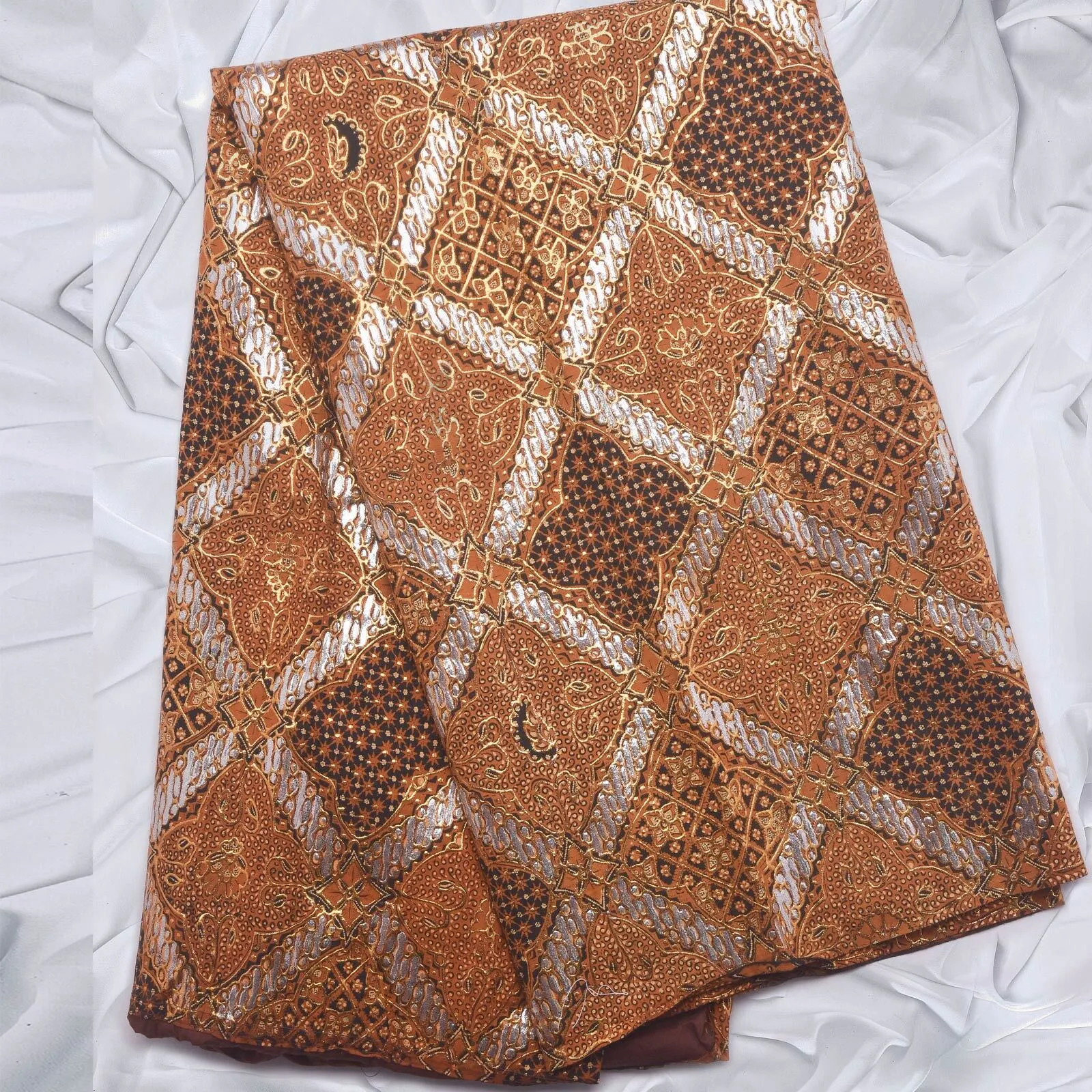 (KAM-145) Kain Pengantin Solo Suryo Kencono Klitik