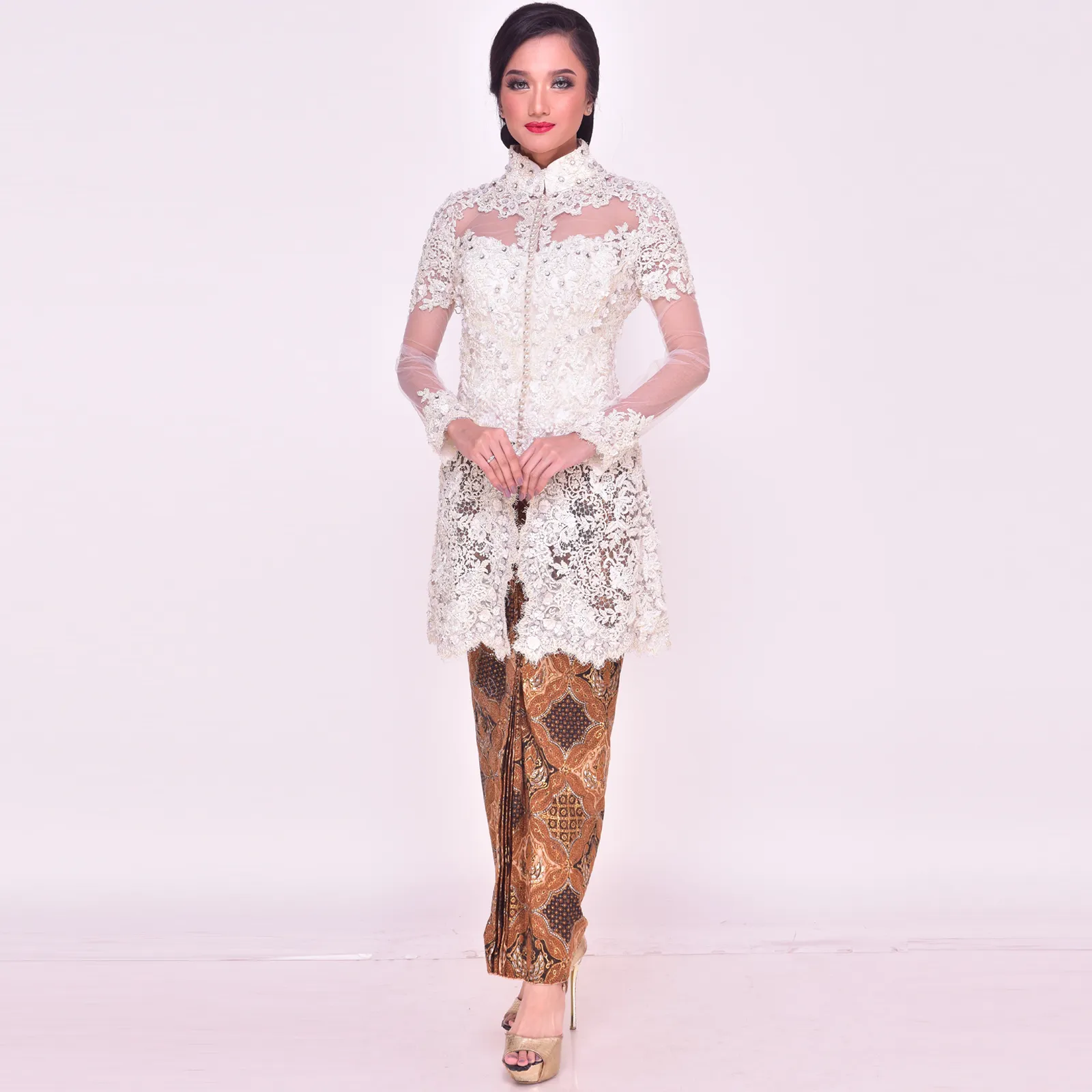 (KE-080) Kebaya Pengantin BW Paris