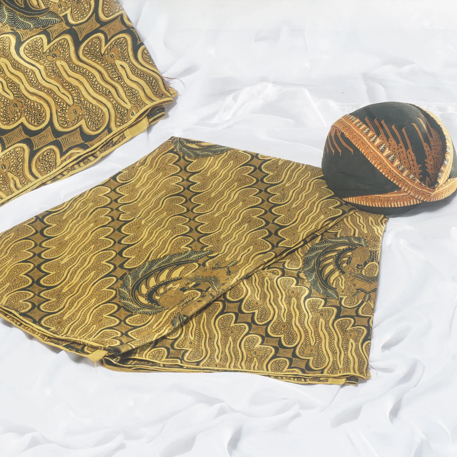 (KAT-026) Kain Jawa Gordom Lasem