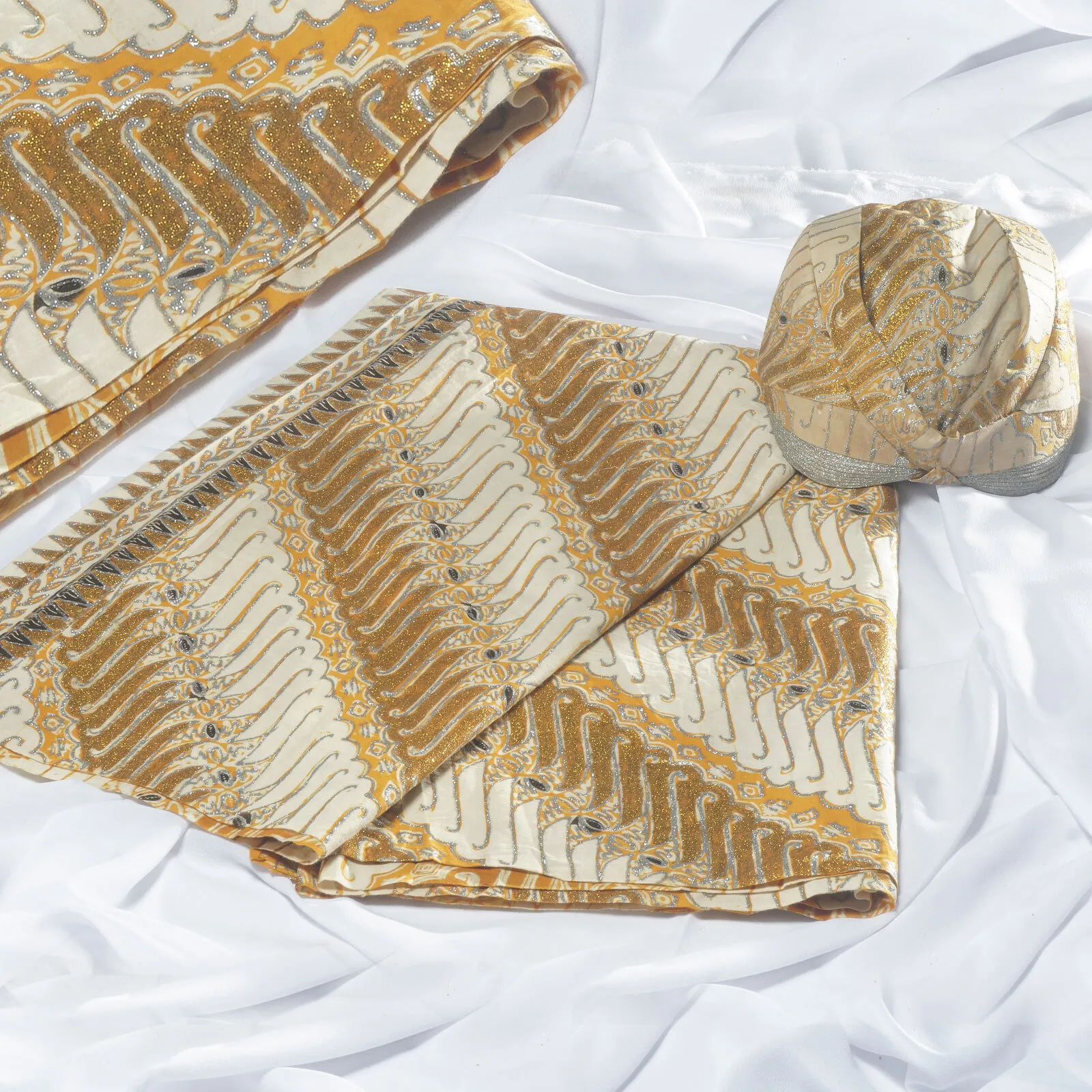 (KAT-047) Kain Sunda Lereng Kuning