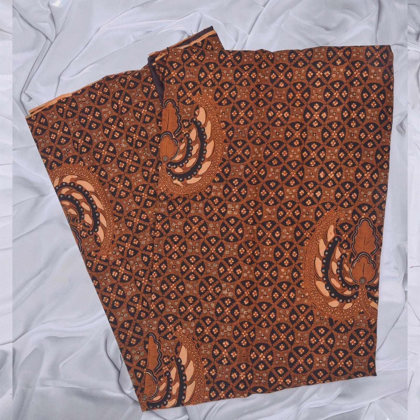 (KOT-110) Kain Sunda/Solo Cakar Titut