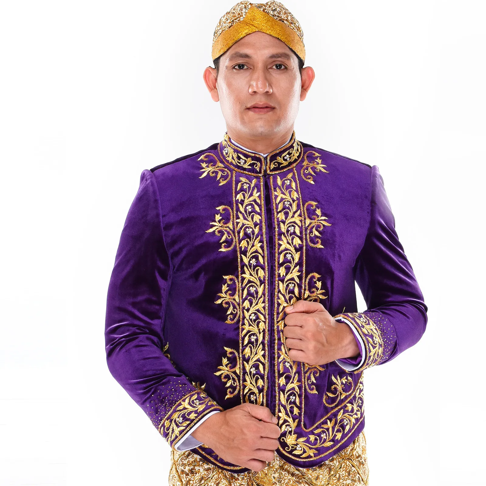 (BJ-041) Beskap Pengantin Bludru Ungu Meirina