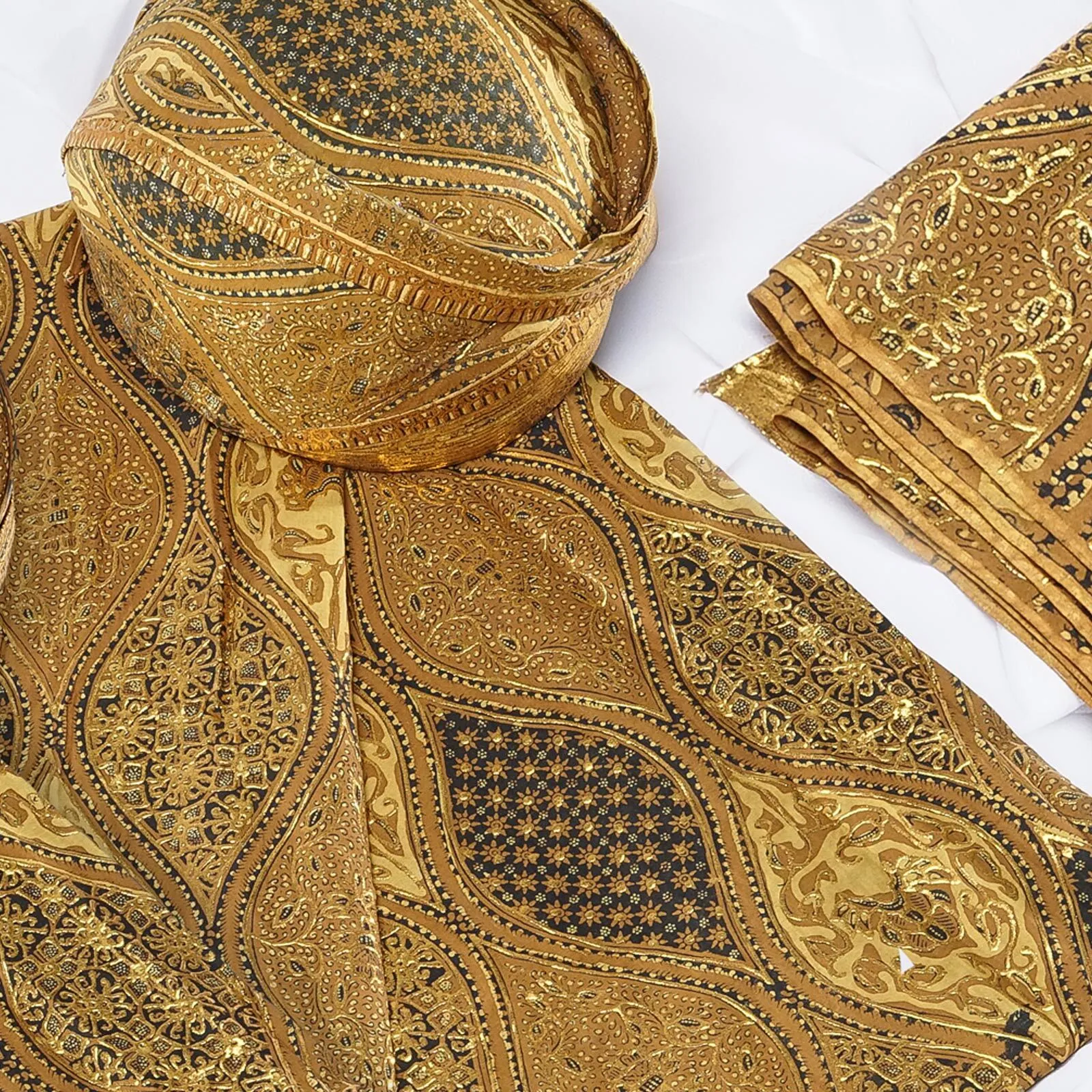 (KOT-067) Kain Sunda/Solo Sidodrajat