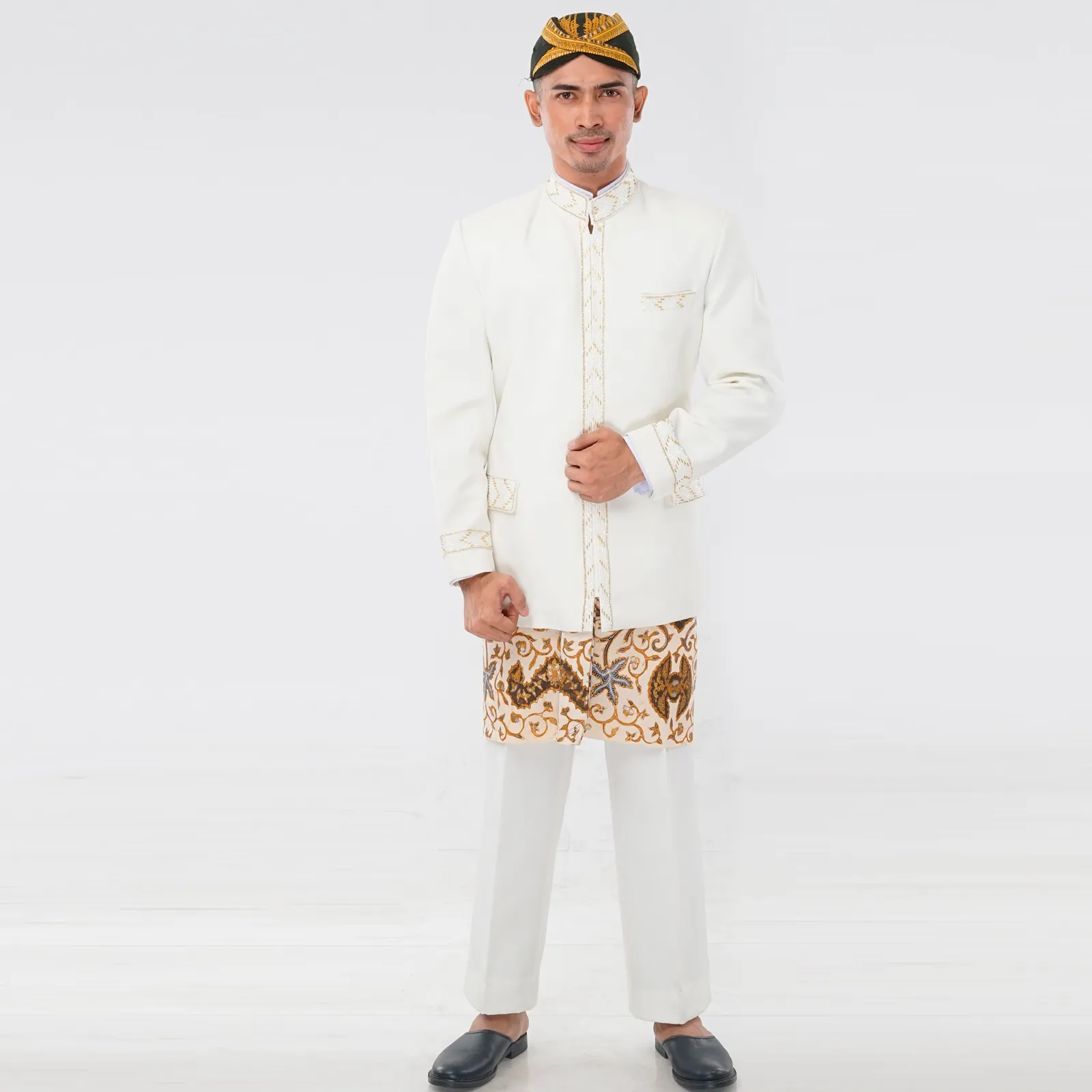 (BOS-015) Beskap Cream payet