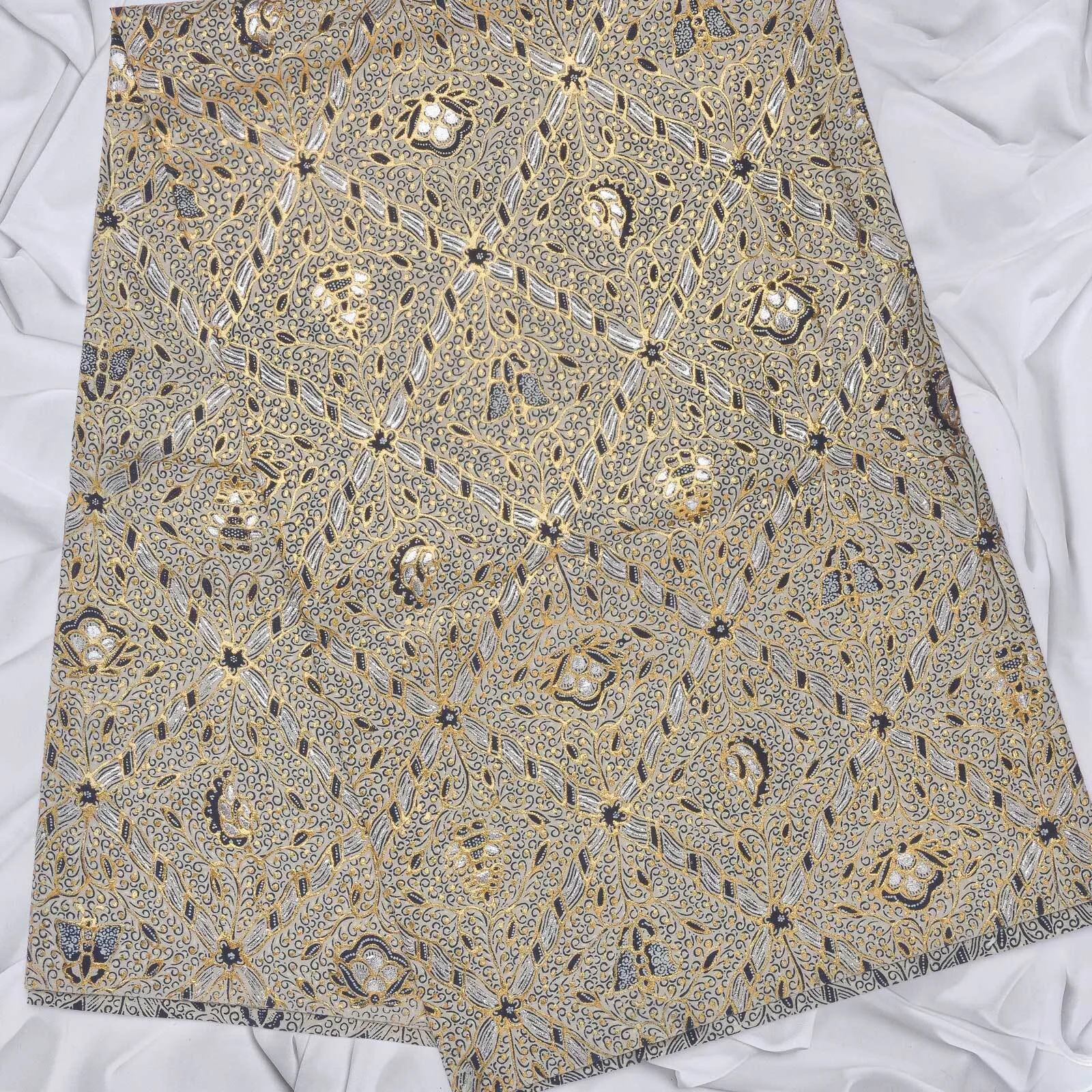 (KAM-143) Kain Pengantin Sunda/Solo Sidomukti Hijau Olive