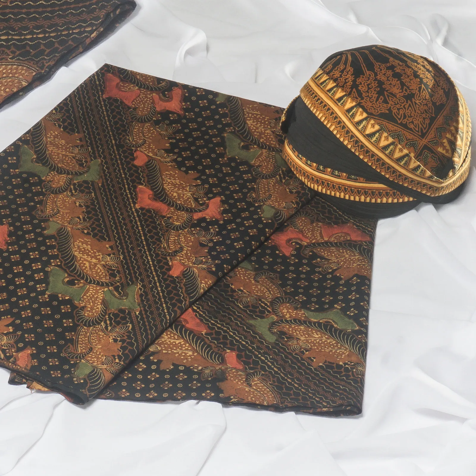 (KAT-071) Kain Jawa Solo Sogan Colet