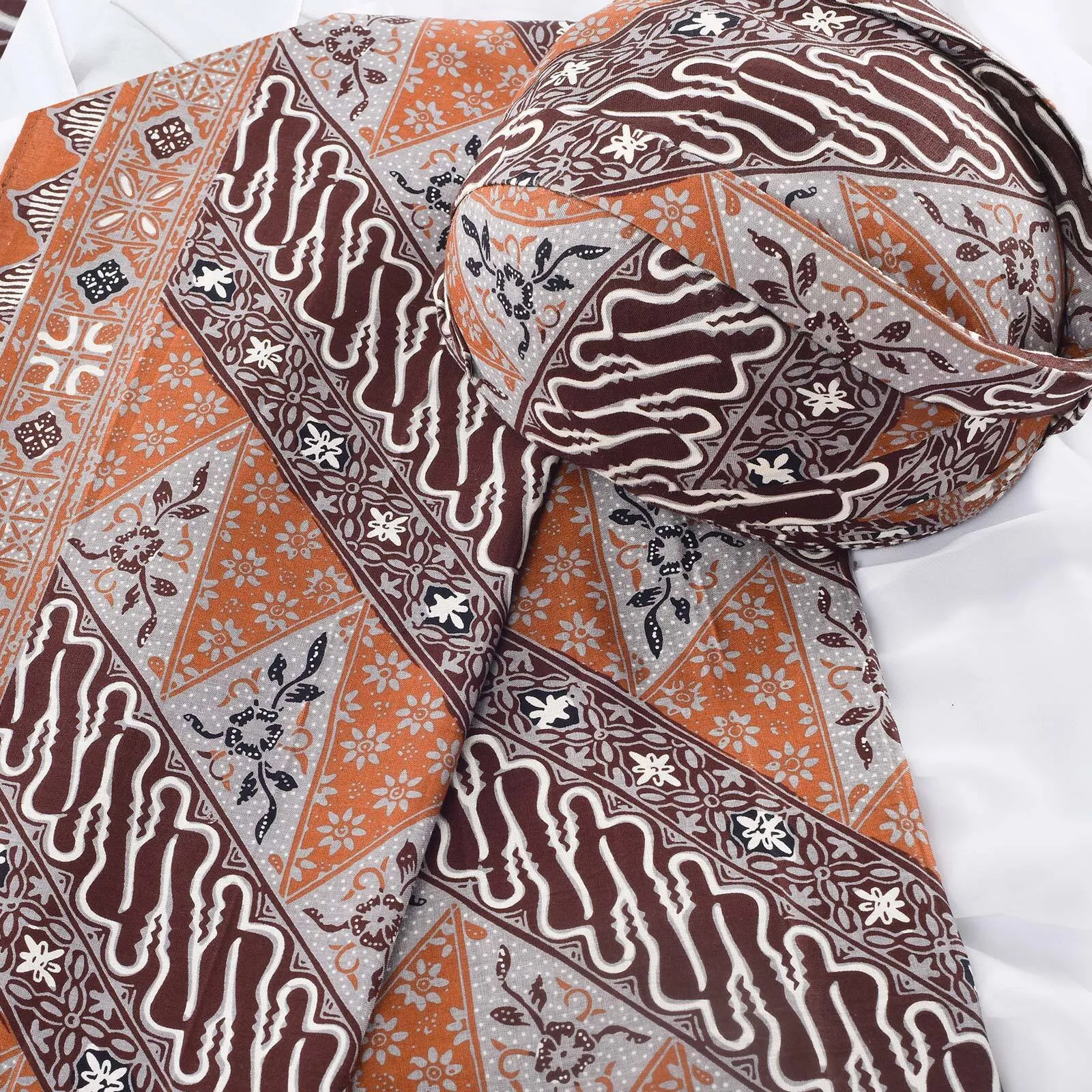 (KAT-043) Kain Sunda Lereng Cibulan