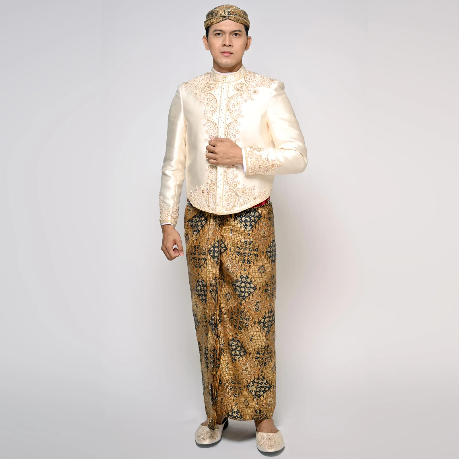 (BJ-176) Beskap Pengantin Gading Amalia