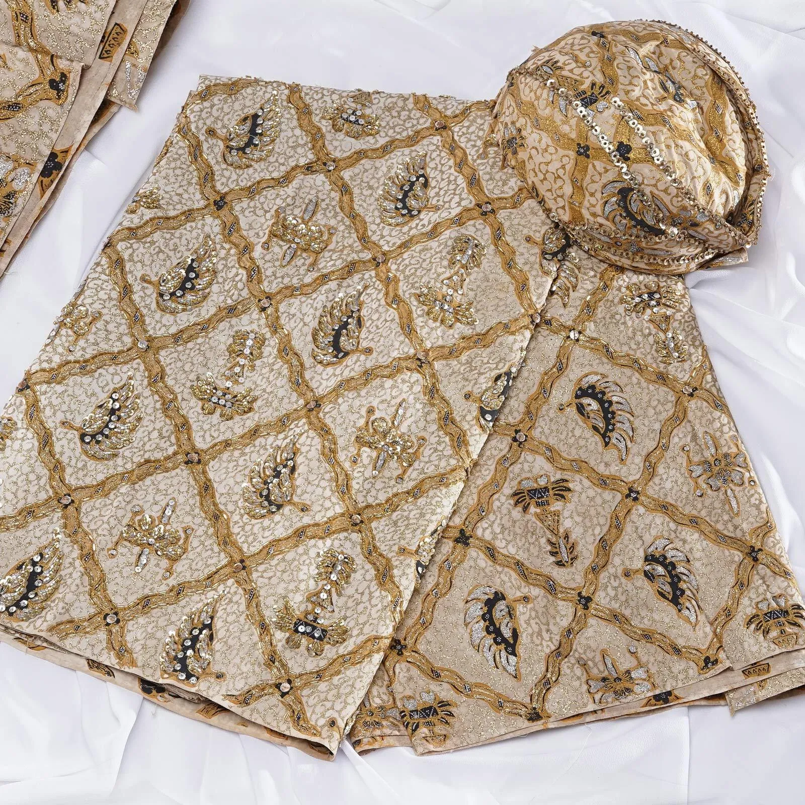 (KAM-087) Kain Pengantin Sunda/Solo Sidomukti Gading