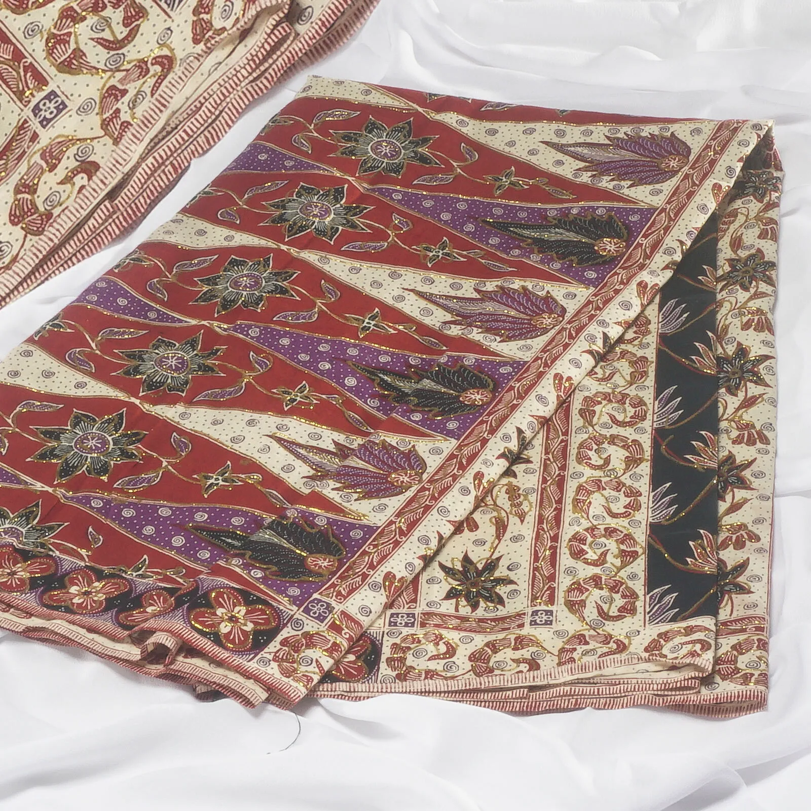 (KAT-005) Kain Betawi Merah Tumpal Ungu