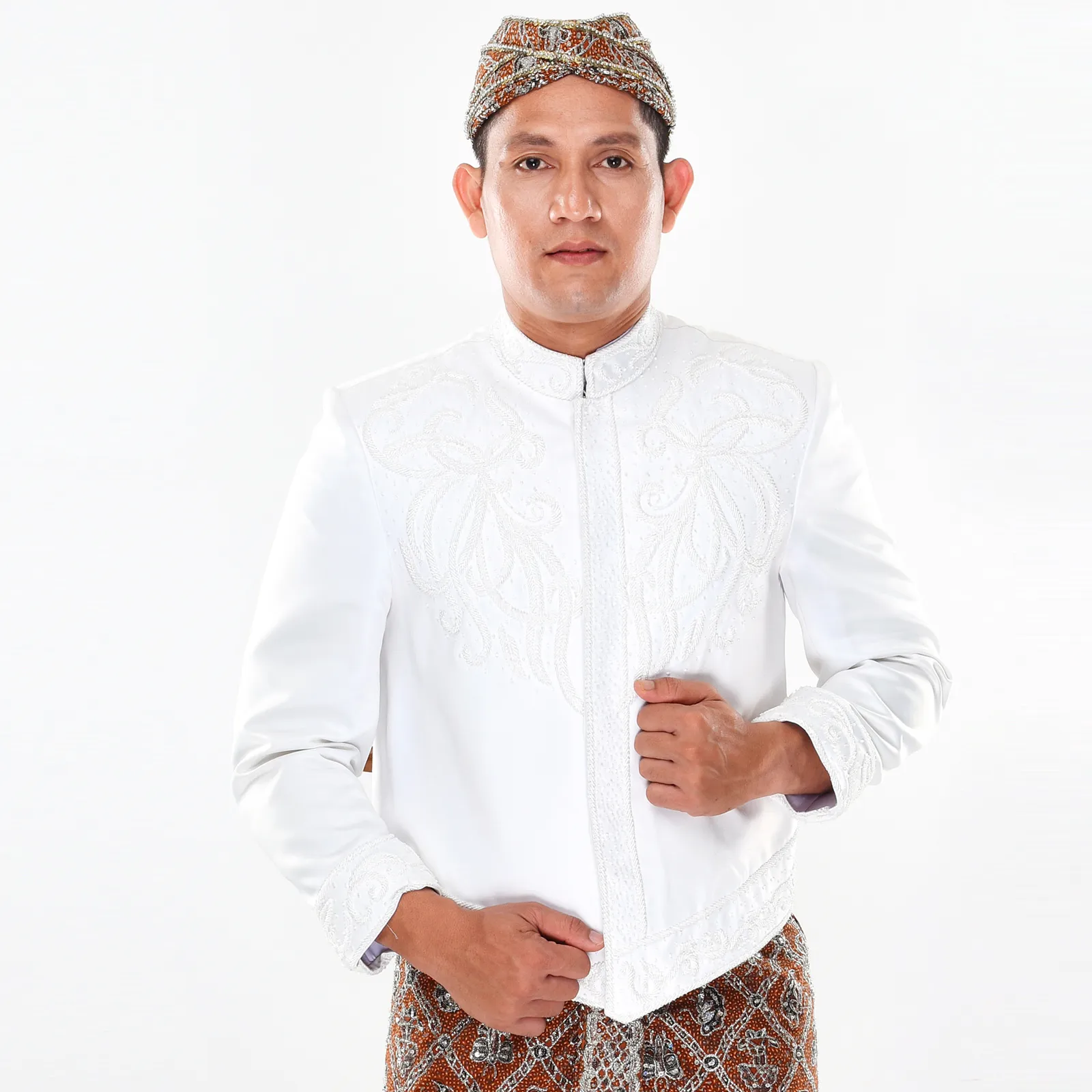 (BJ-089) Beskap Pengantin Putih Arninta