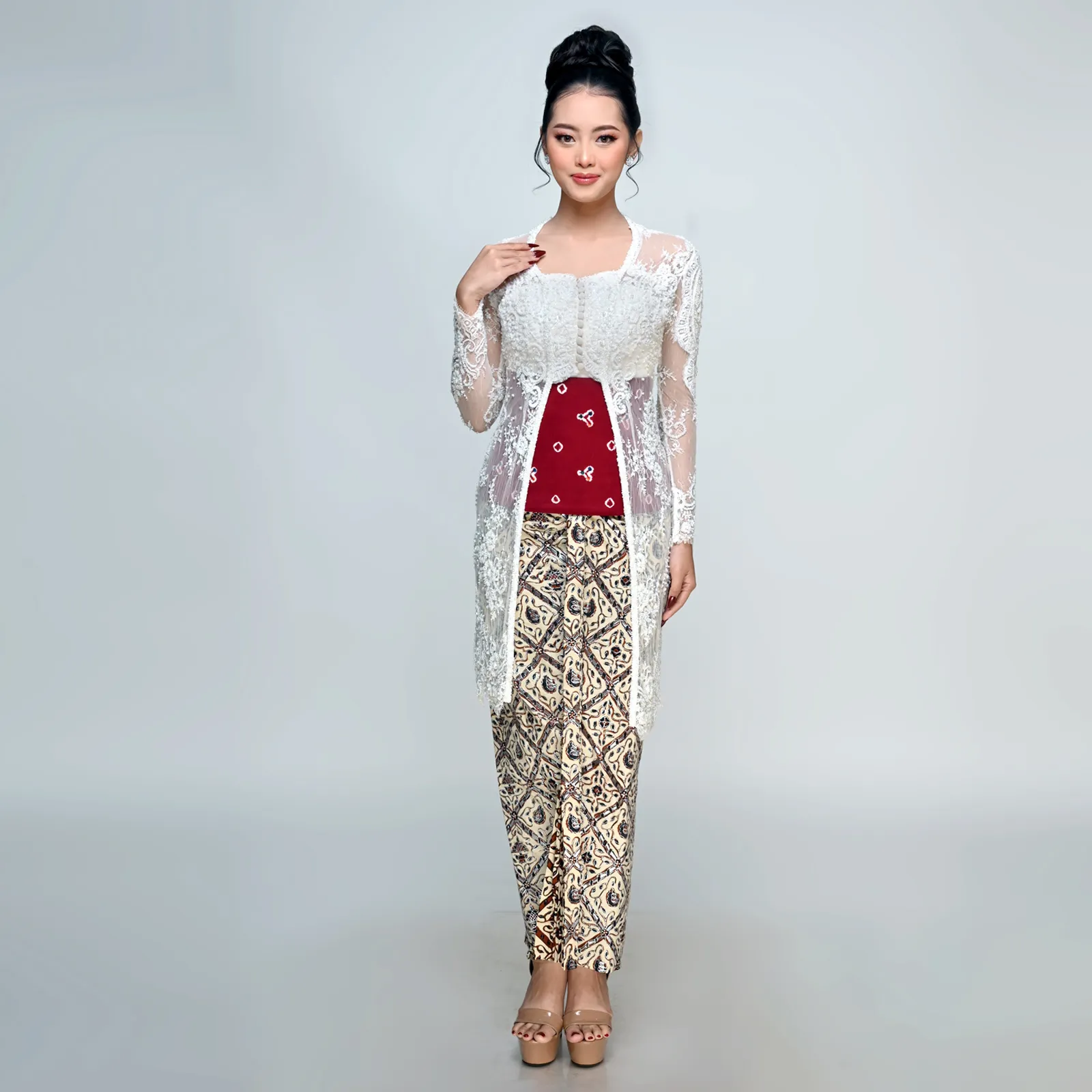 (KE-154) Kebaya Pengantin Putih Diaz