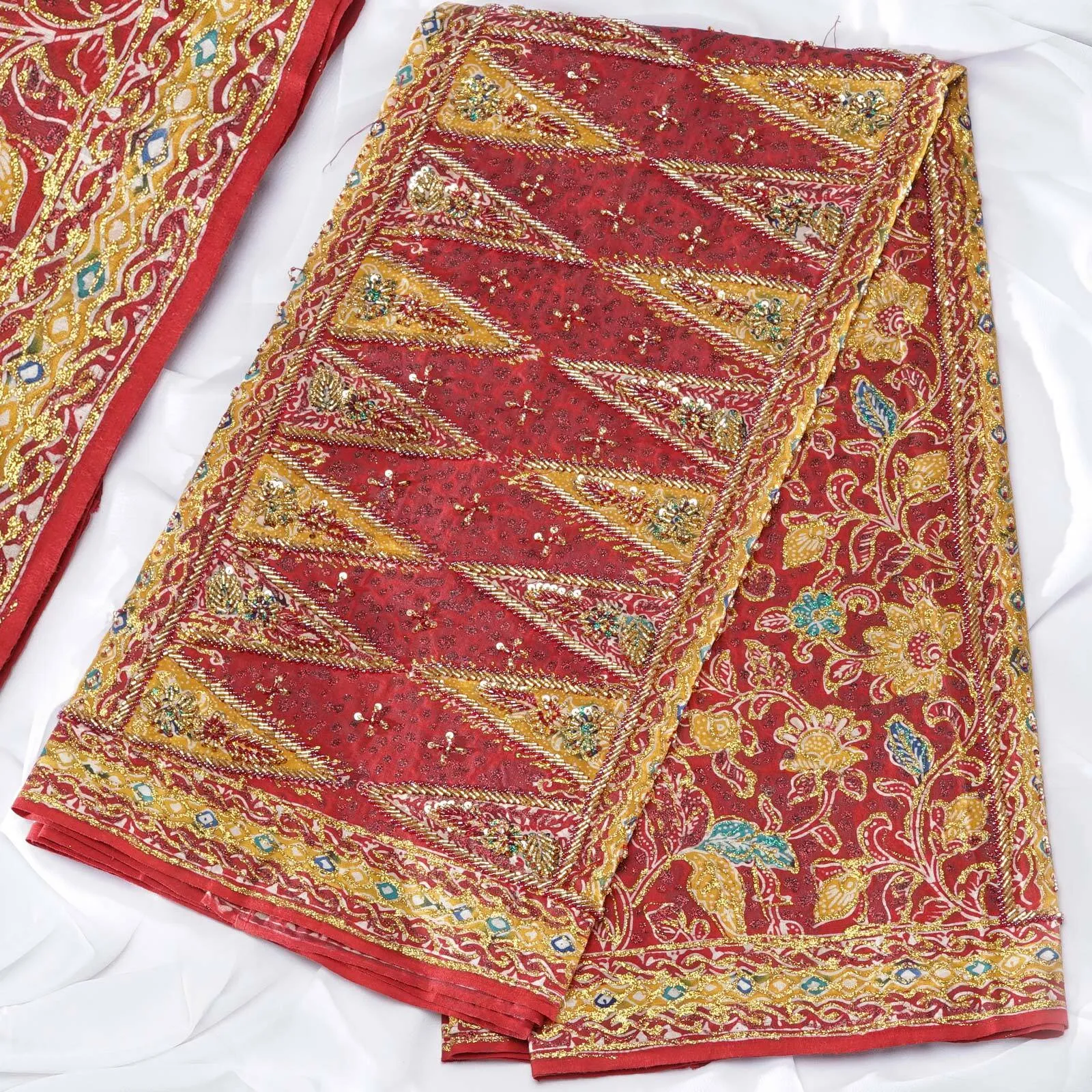 (KAM-008) Kain Pengantin Betawi Merah Emas Agusta