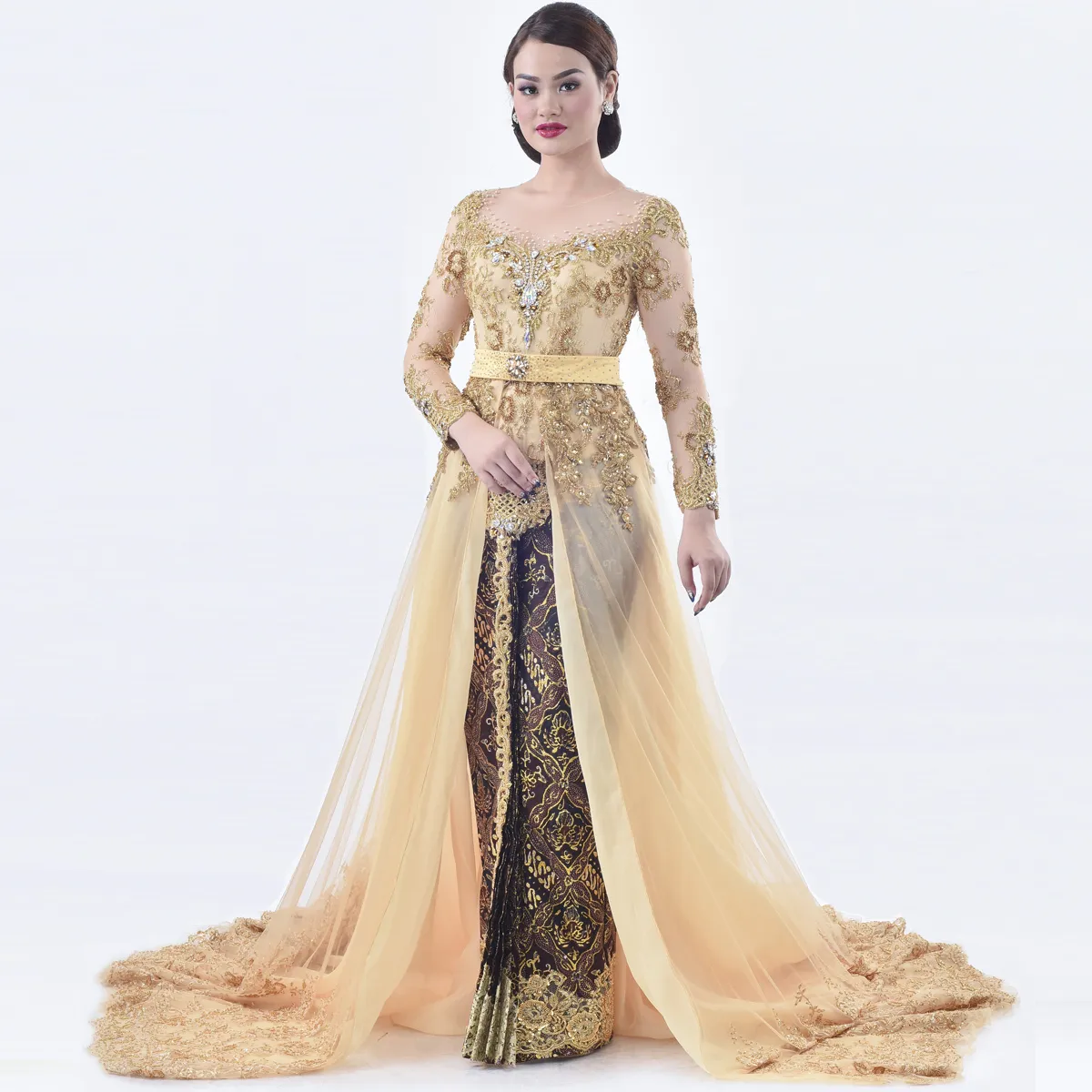 (KE-045) Kebaya Pengantin Emas Vivi