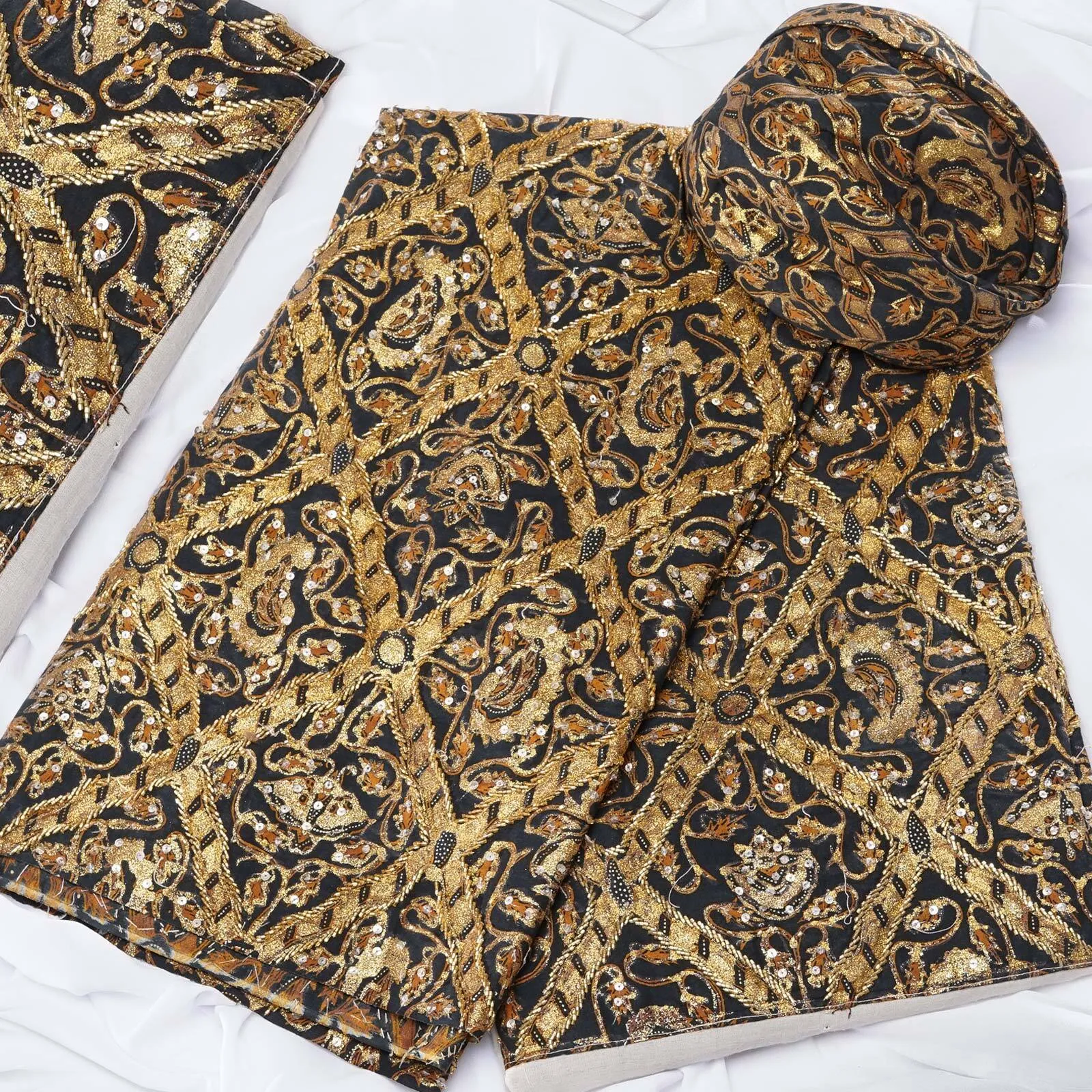 (KAM-068) Kain Pengantin Sunda/Solo Sidoasih Trully Hitam Pekat