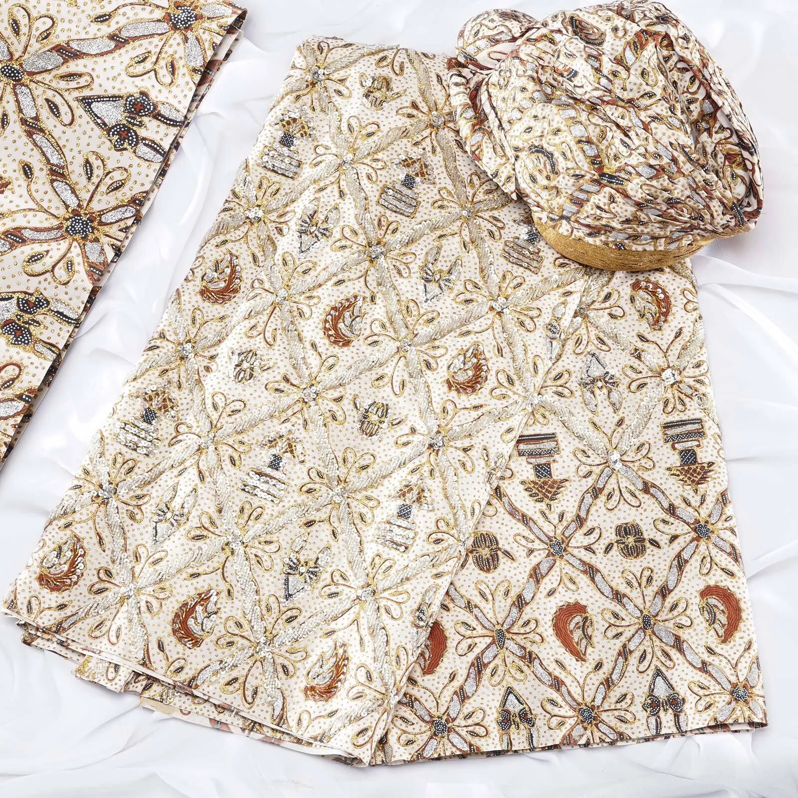 (KAM-095) Kain Pengantin Solo/Sunda/Jogja Sidomulyo Reinalda Emas