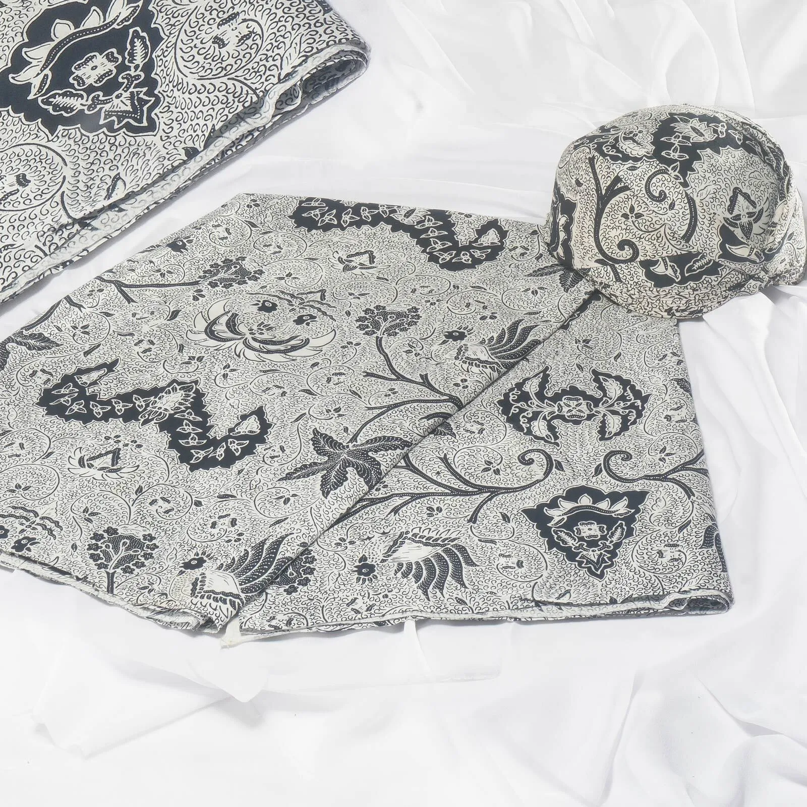 (KAT-083) Kain Jawa Solo/Sunda Wahyu Temurun Silver Biasa