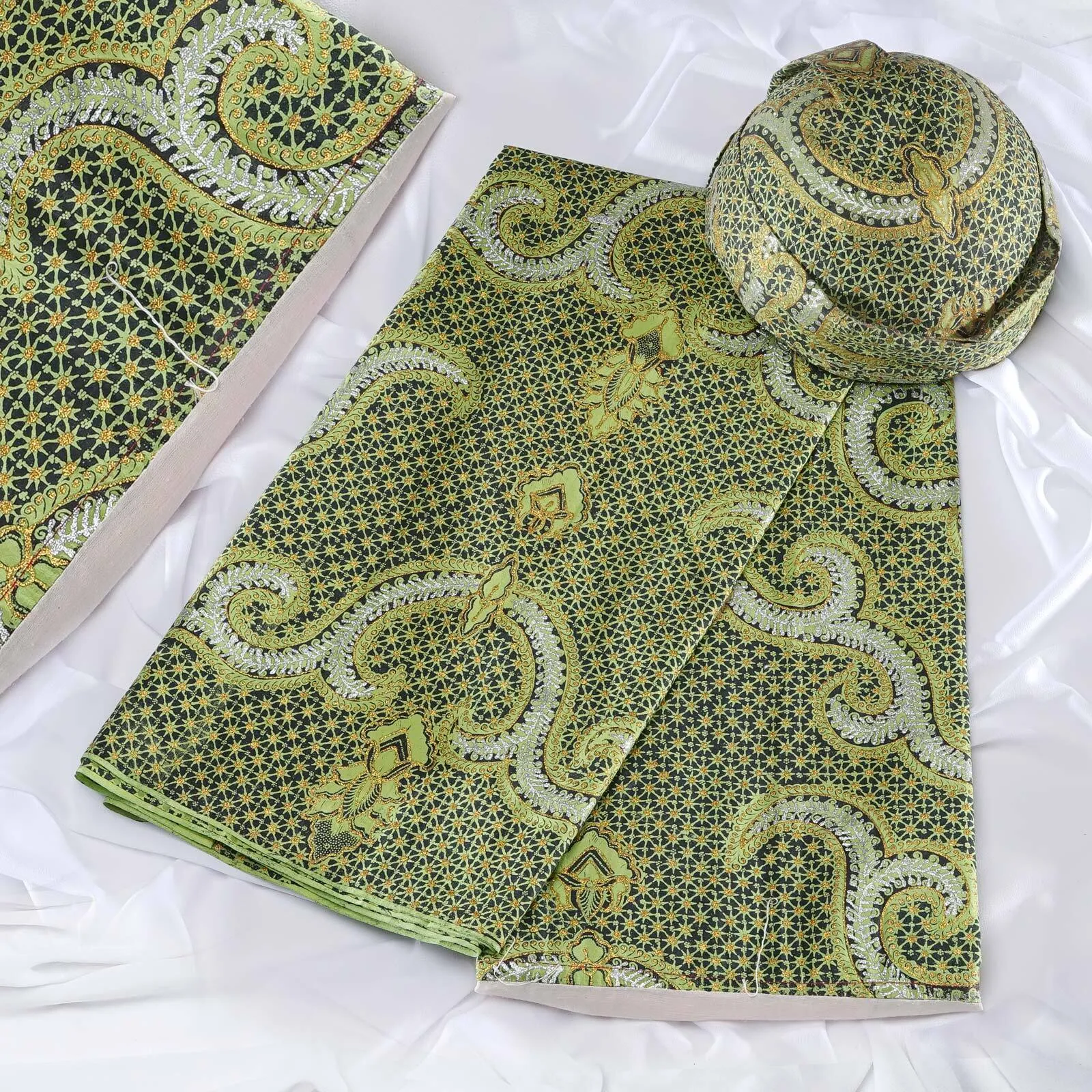 (KOT-074) Kain Solo Truntum Buntal Hijau