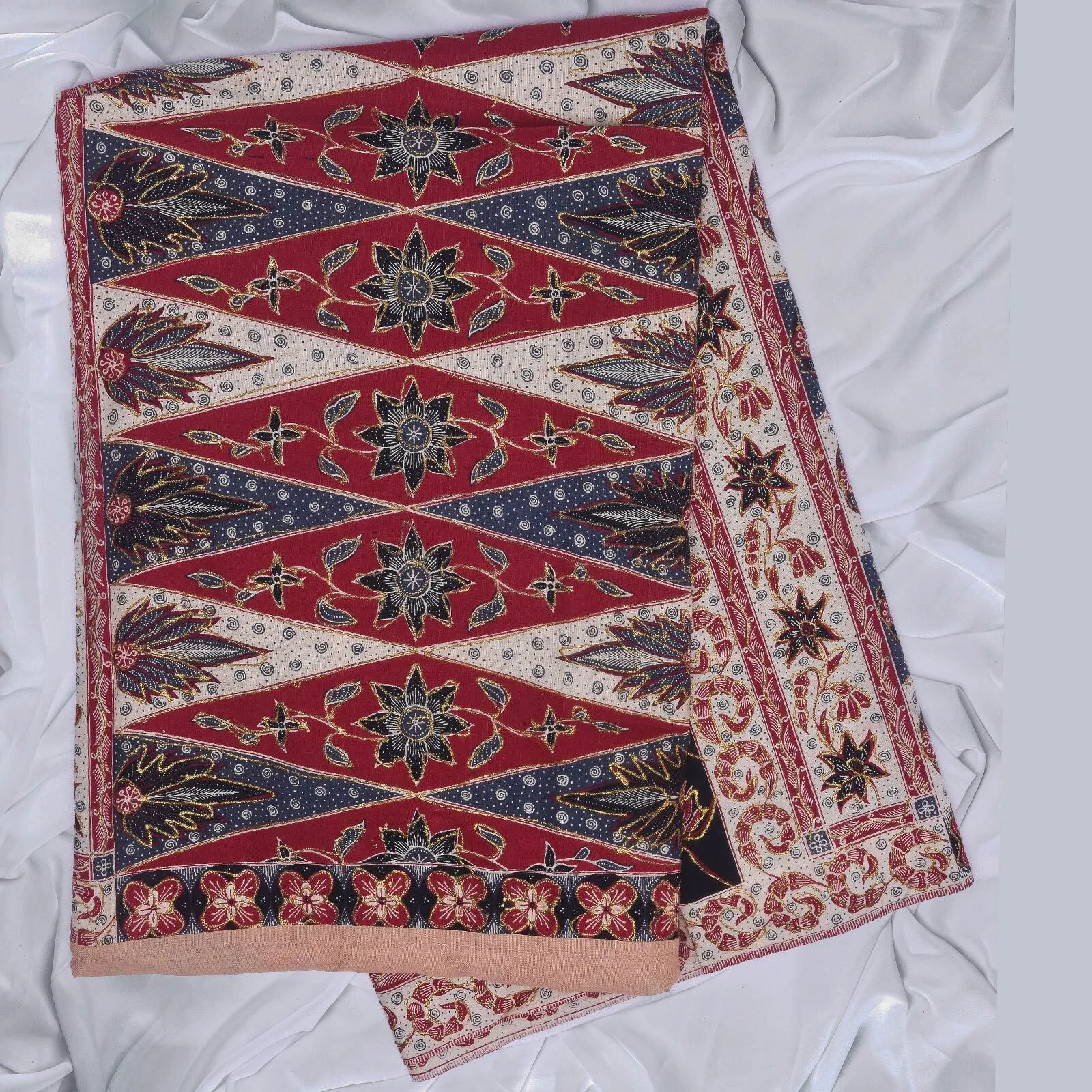 (KAT-089) Kain Betawi merah Tumpal Biru