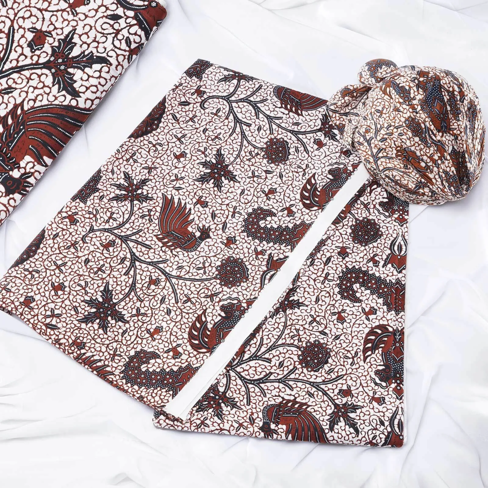 (KOT-108) Kain Jogja Wahyu Temurun Putih