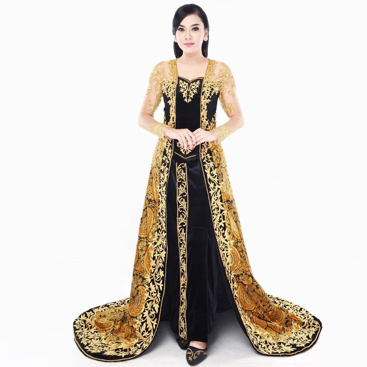 (KE-023) Kebaya Pengantin Bludru Hitam Vinky