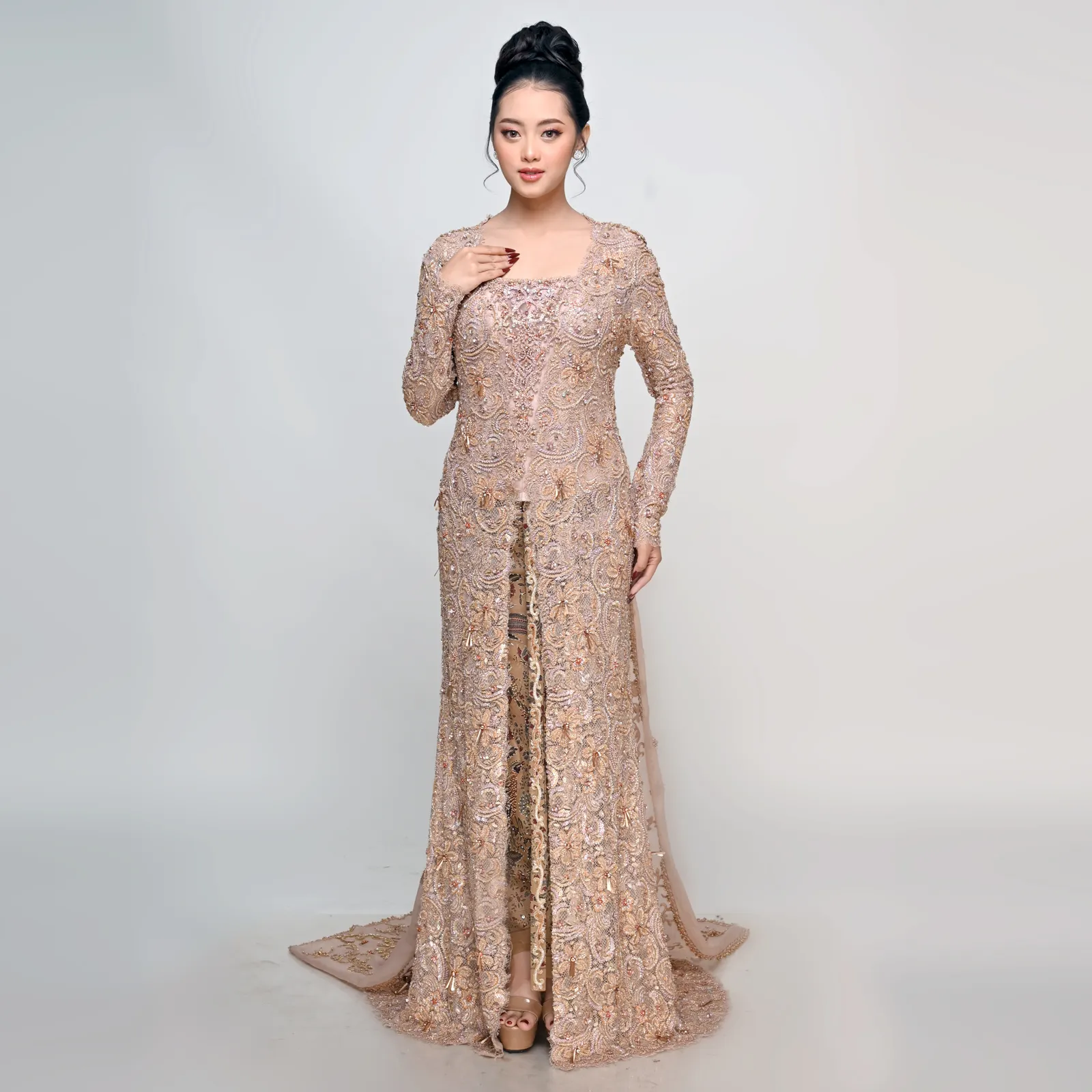 (KE-152) Kebaya Pengantin Rosegold Nisrina
