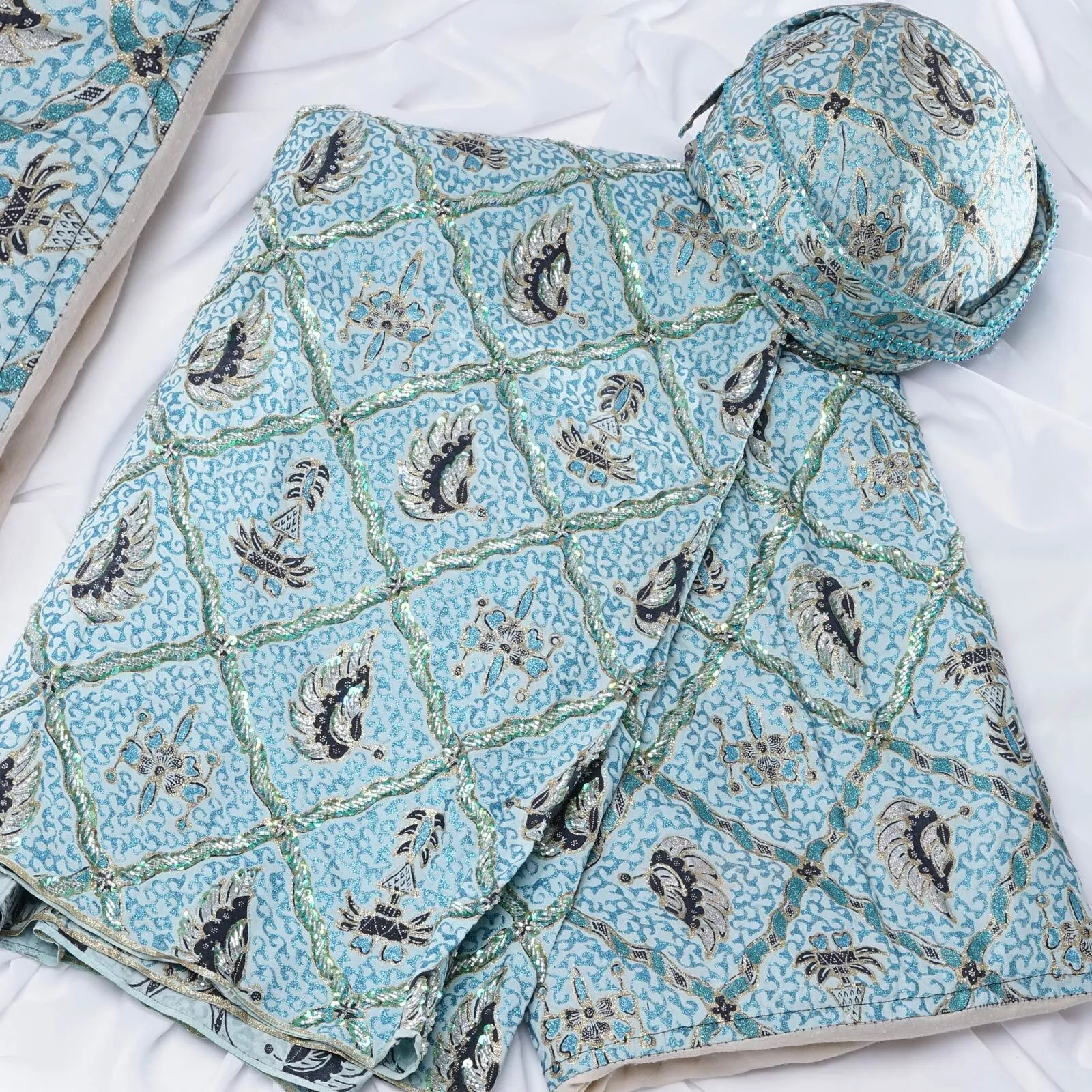 (KAM-072) Kain Pengantin Sunda/Solo Sidomukti Biru Manda Payet