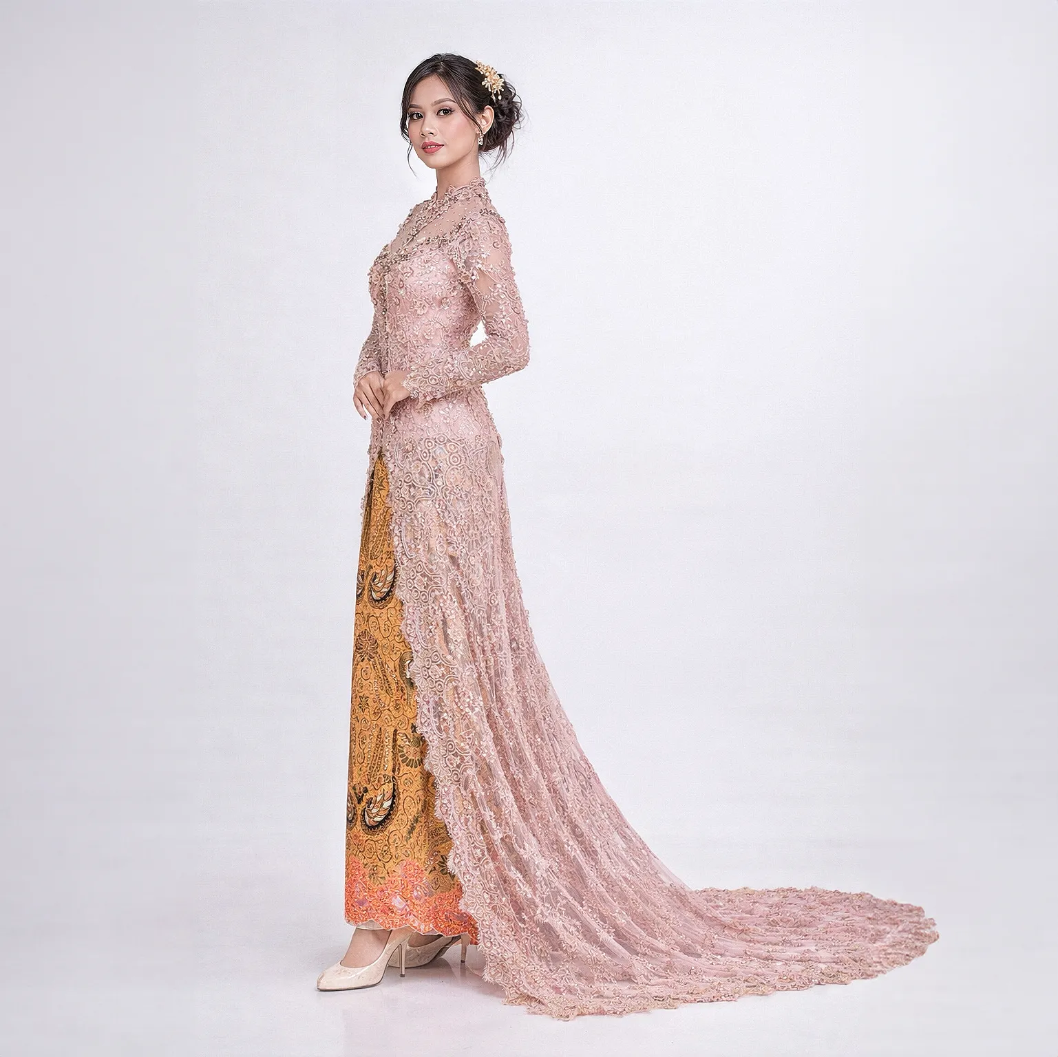 (KE-108) Kebaya Pengantin Rosegold Alfiera