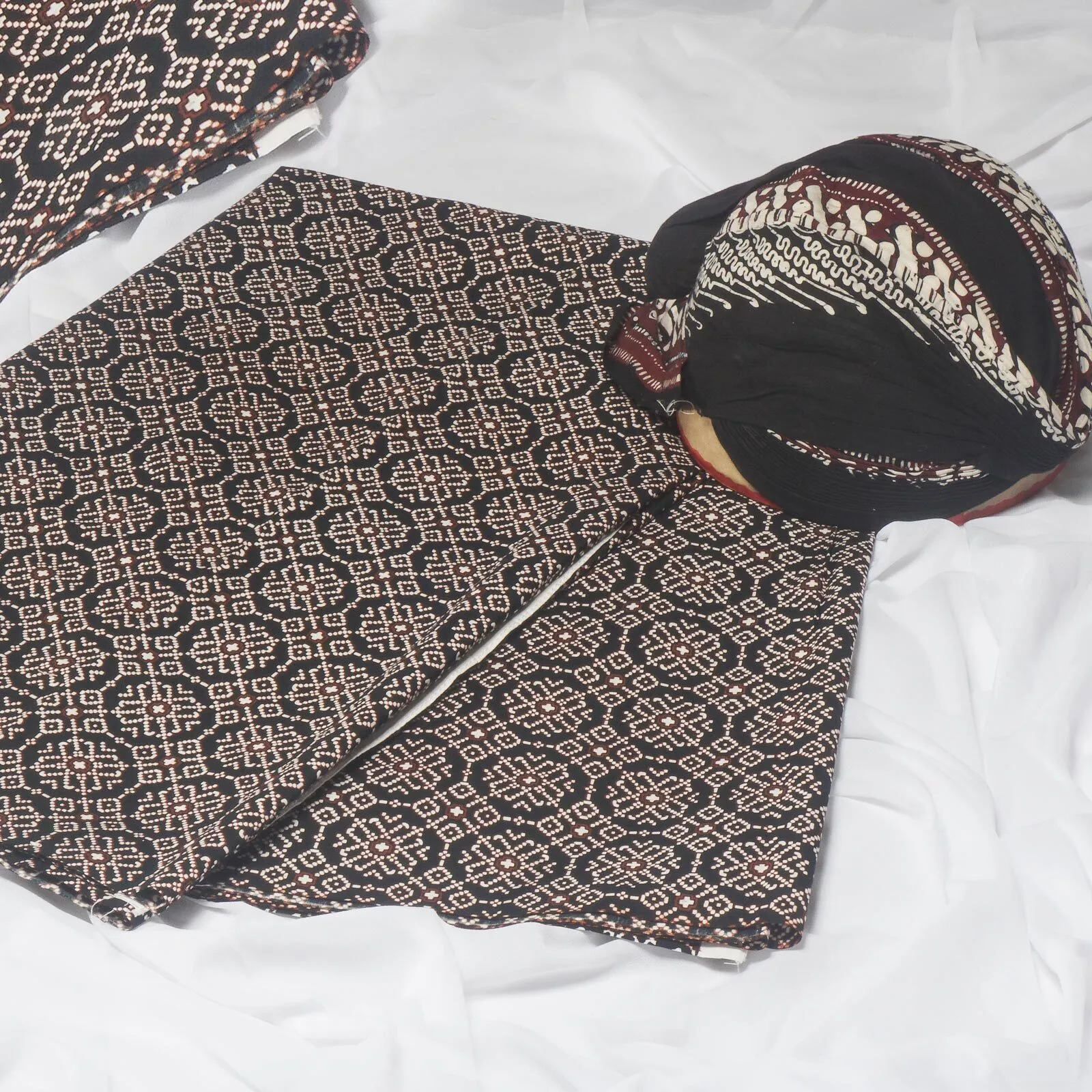 (KAT-018) Kain Jogja Cakar Keluarga