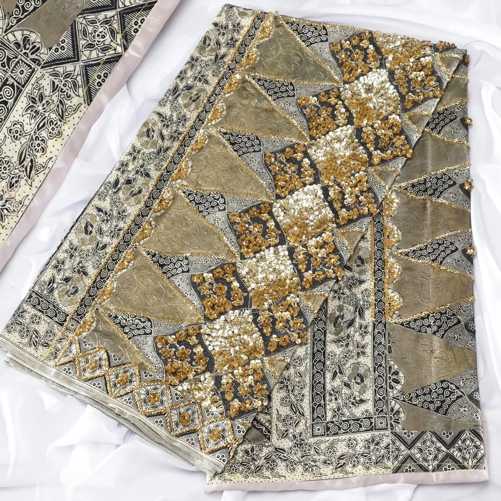 (KAM-010) Kain Pengantin Betawi Sekar Jagat