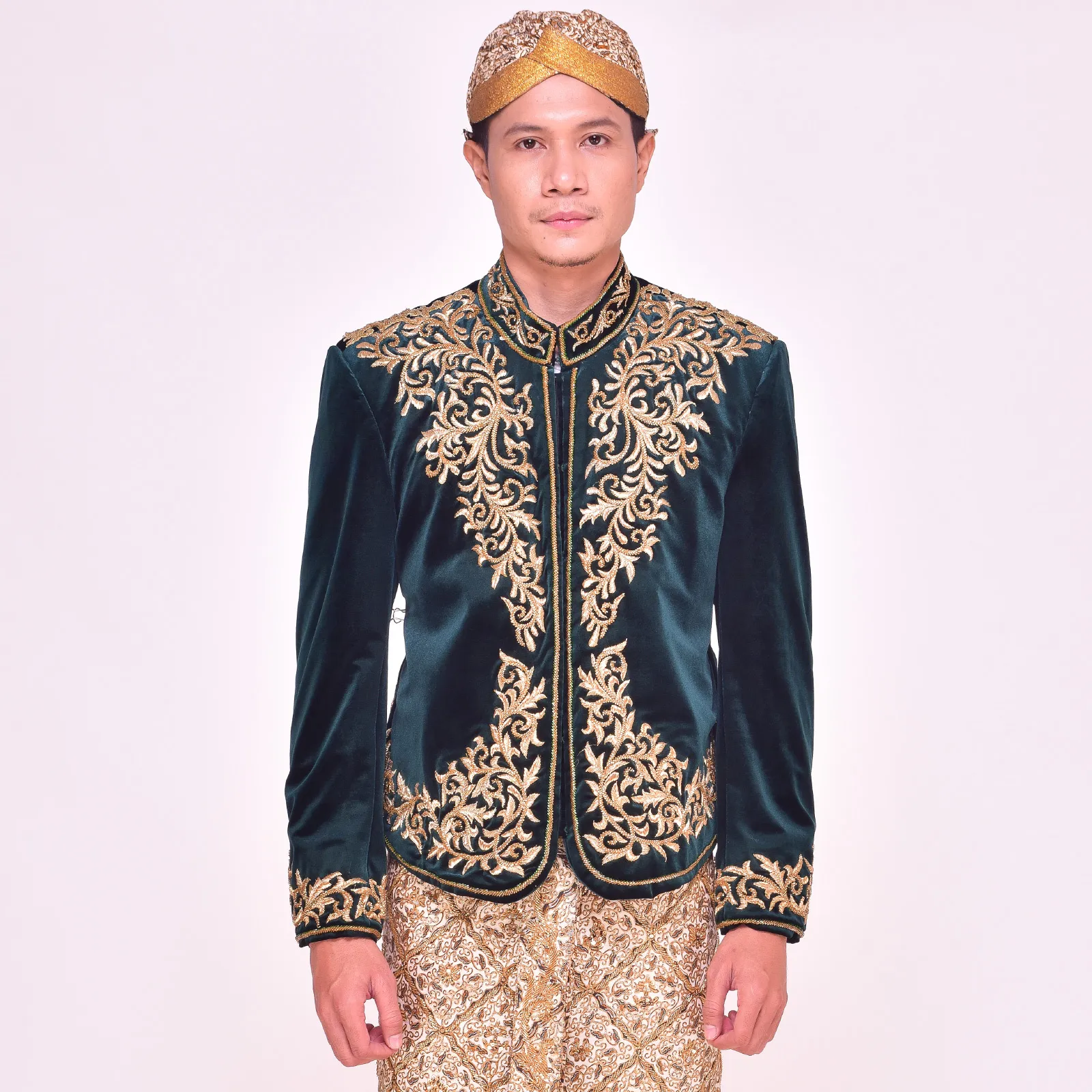 (BJ-106) Beskap Pengantin Bludru Hijau Adinda