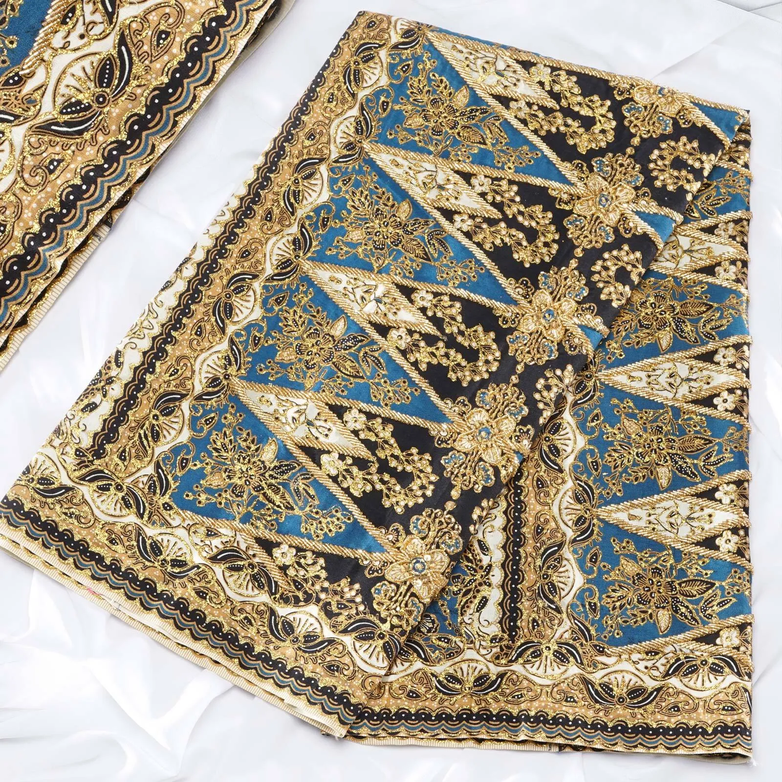 (KAM-003) Kain Pengantin Betawi Biru Emas Icha