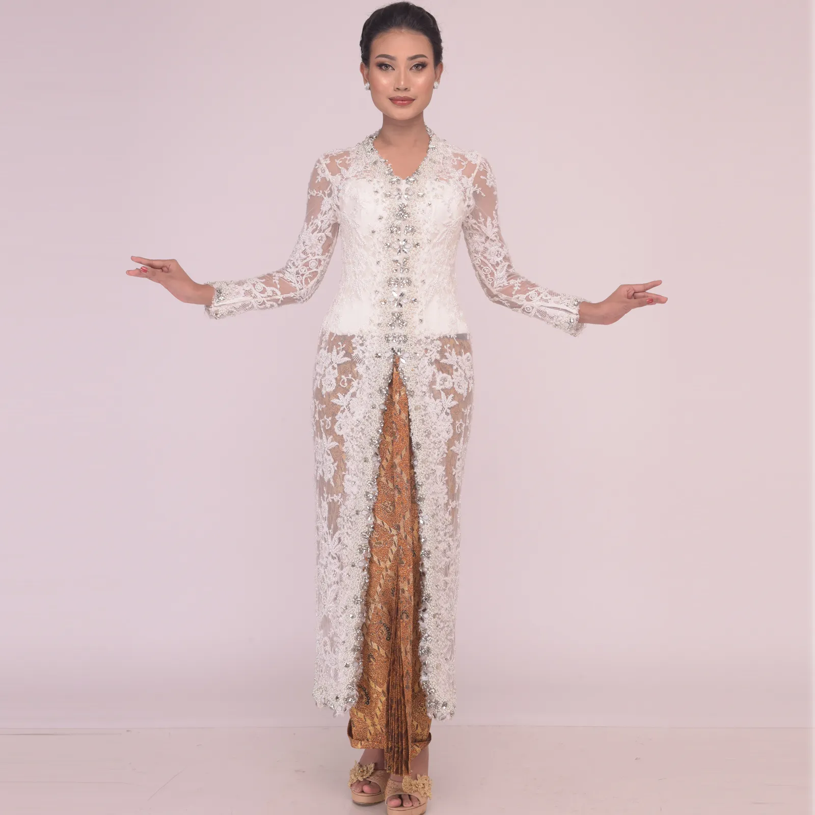 (KE-114) Kebaya Pengantin Putih Dana