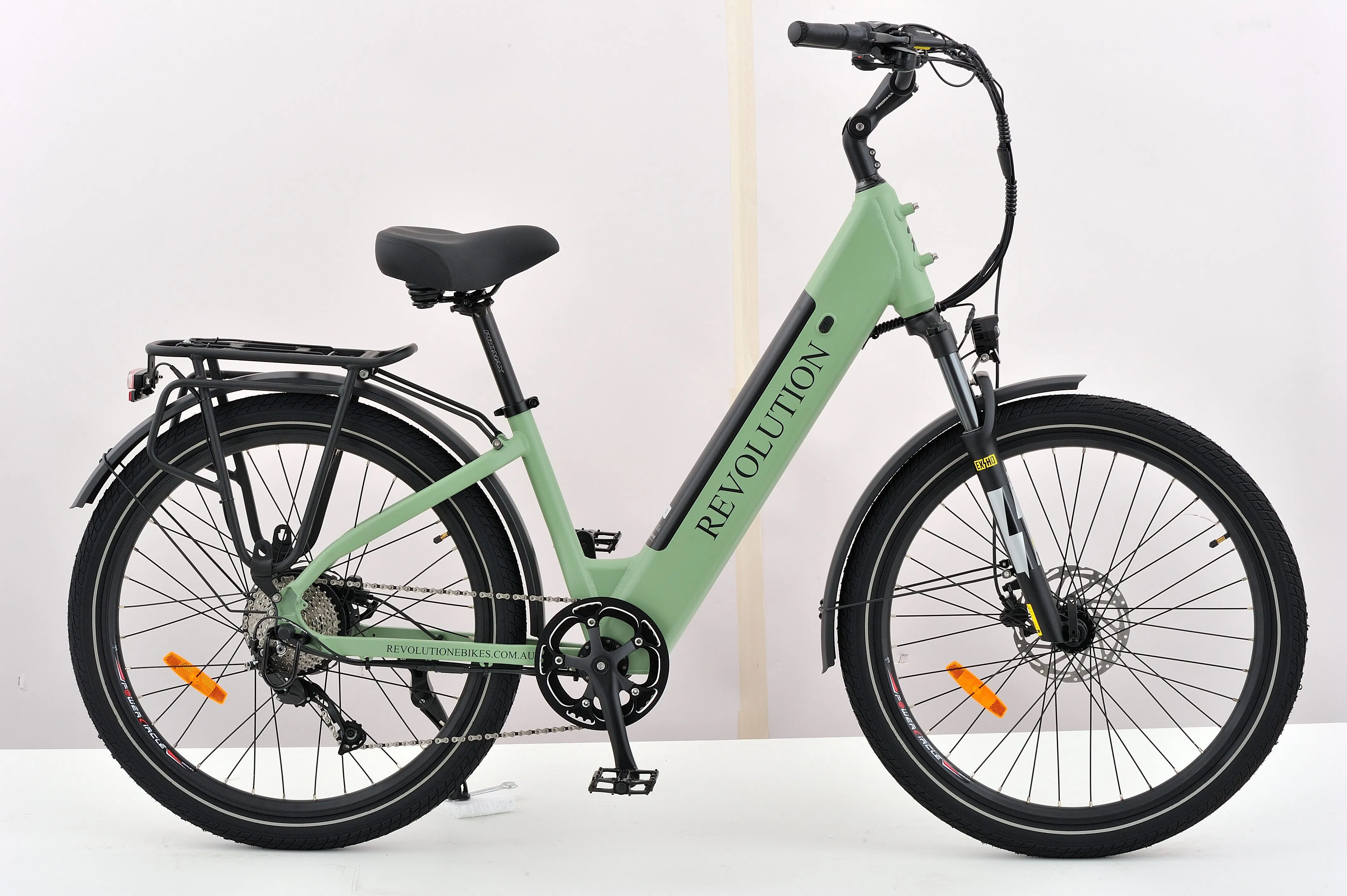 Revolution Explorer - Large - E-Bike