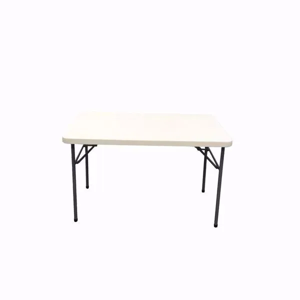 4ft Rectangular plastic Table