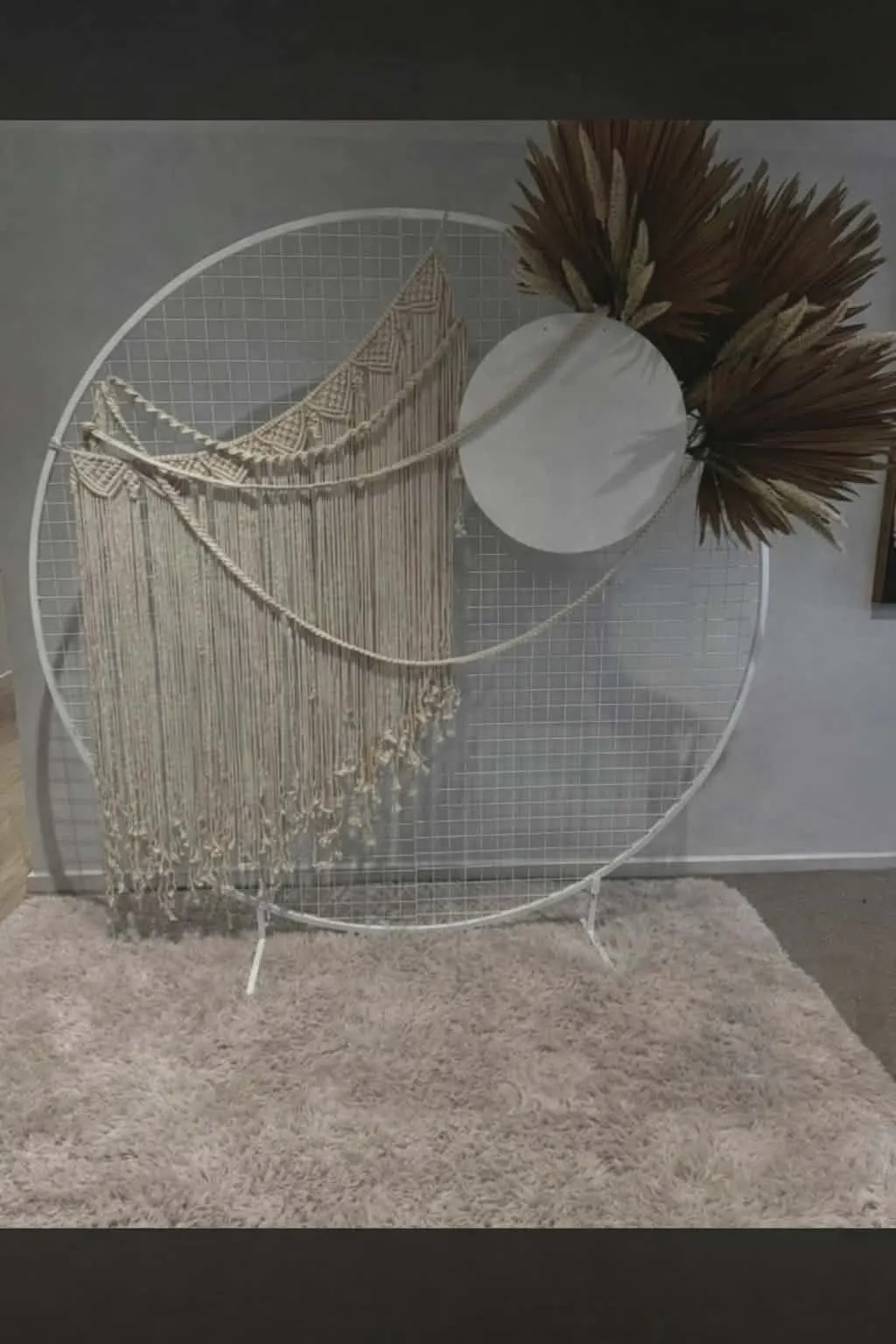 Circle Back Drop & Macrame Hanging