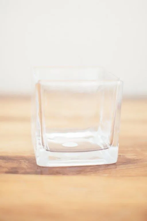 Gl037 Glass Cube Vase Medium 10x10cm