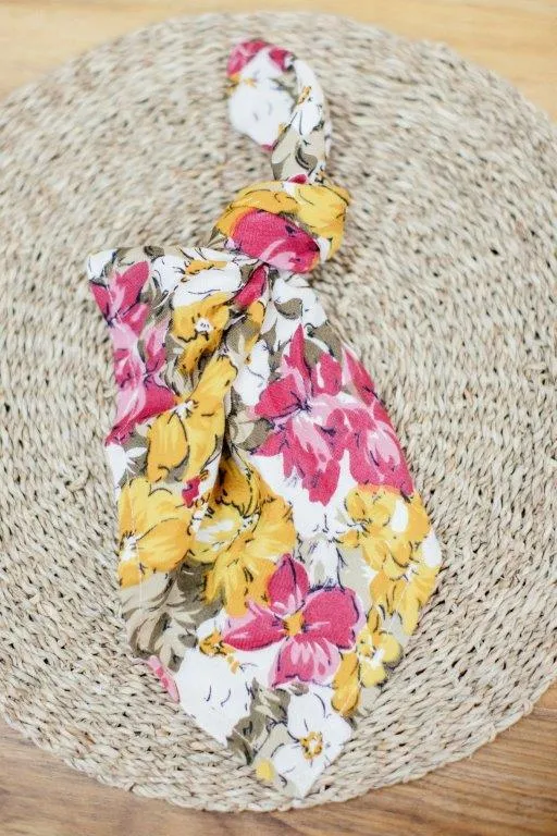 Np009 Pink and Yellow Flower Motive Napkin 