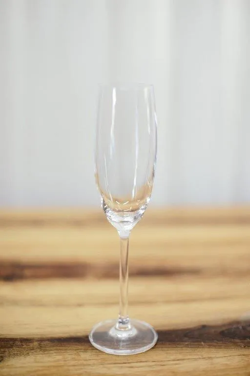 Cg008 Bohemia Flute Glass 