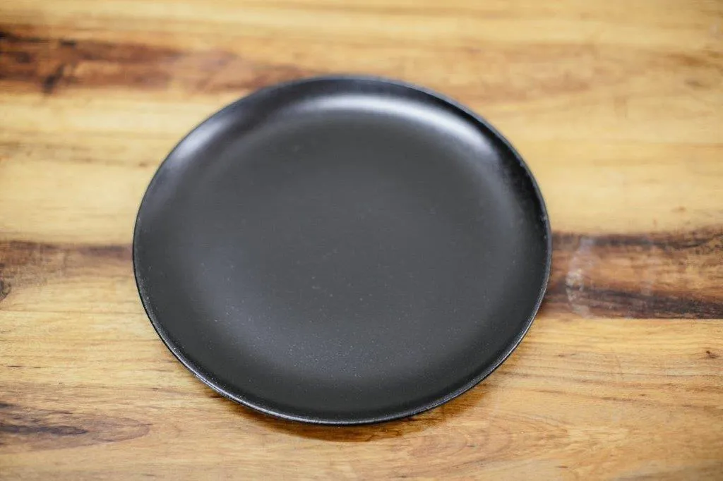 Cg012 Exotic Matt Black Coupe Plate 27cm