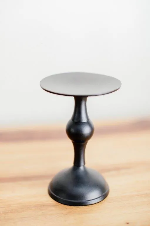 Bl024 Black Round Top Candle Stick 15x10cm