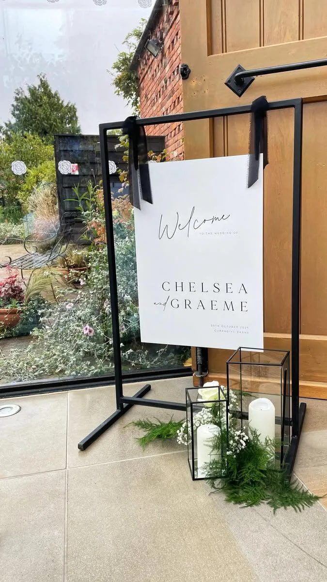 As022 Black Metal Stand 172cm x 70cm