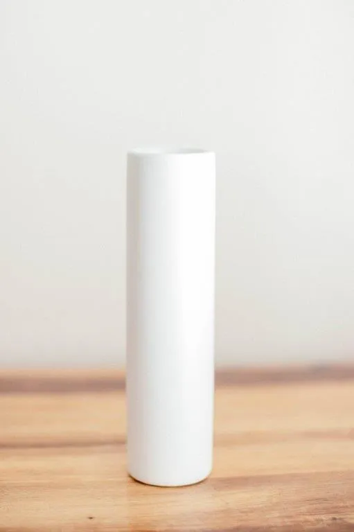 Wh003 White Cylinder Ceramic 23cm