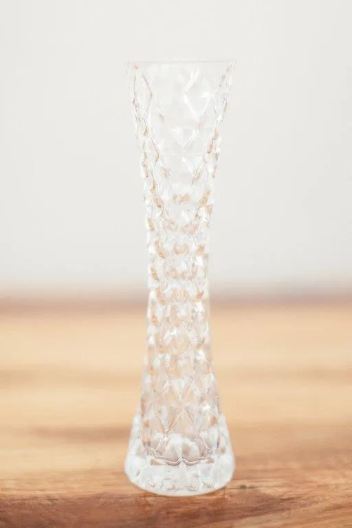 Gl026 Glass Diamond Bud Vase 25cm