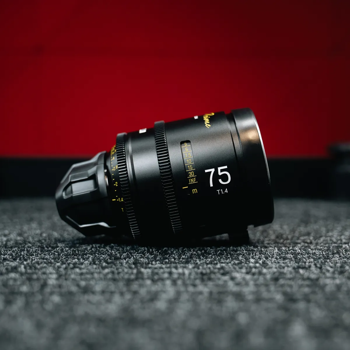 DZOFILM Arles 75mm T1.4 - PL